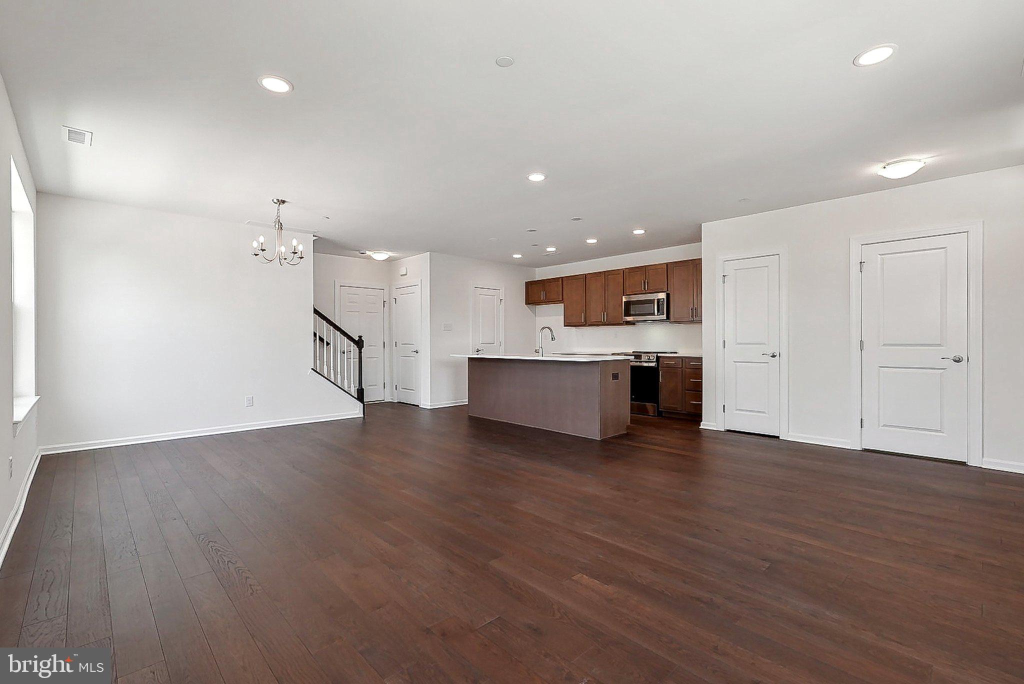 ARBOR PLACE - Residential