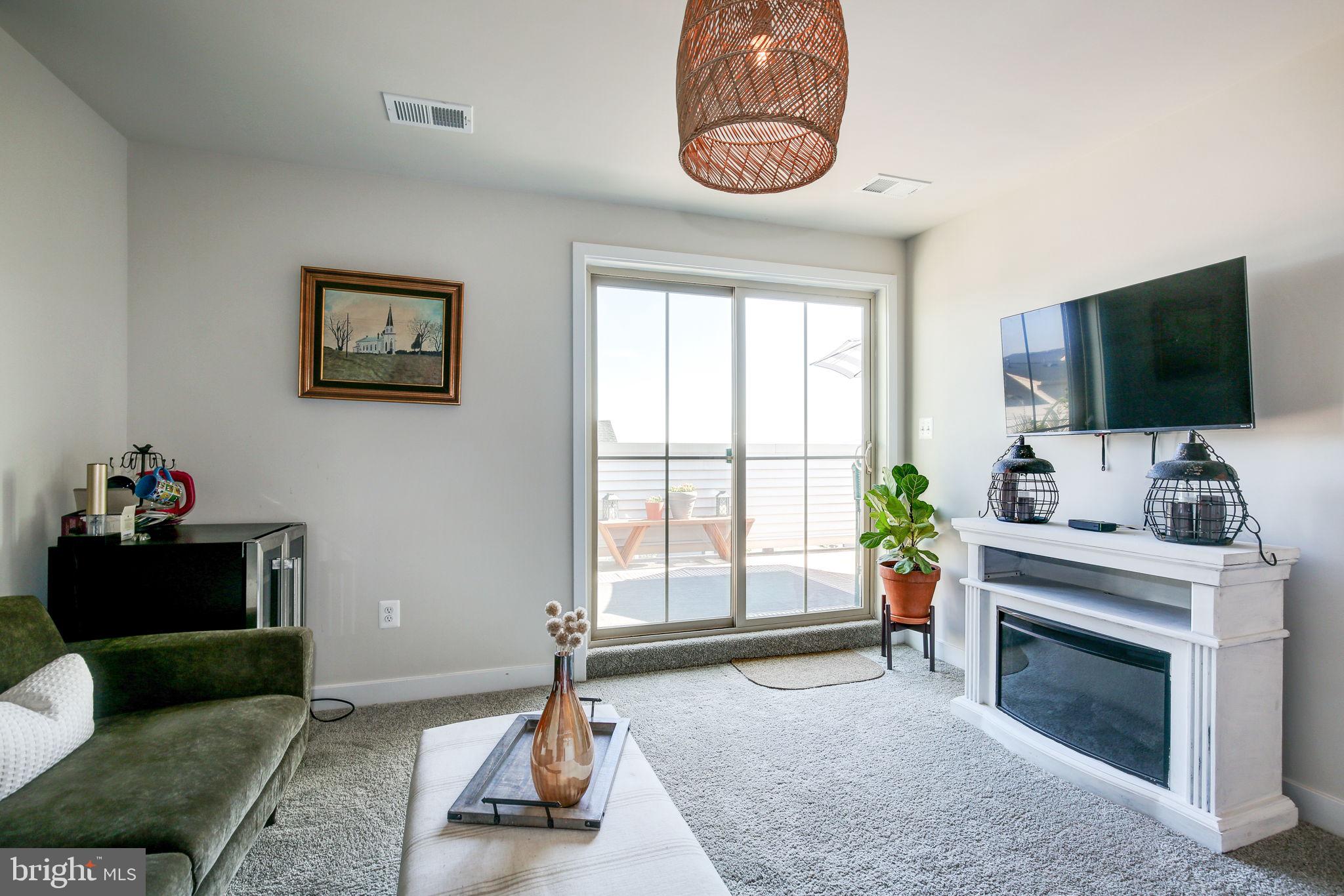 HARRINGTON TERRACE - Residential