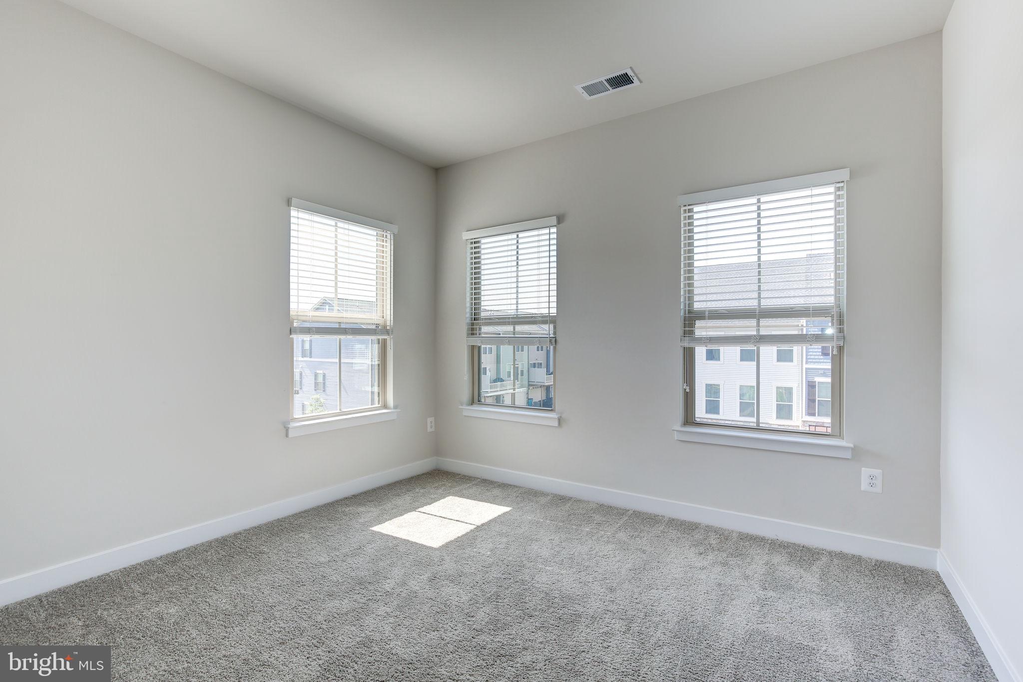 HARRINGTON TERRACE - Residential