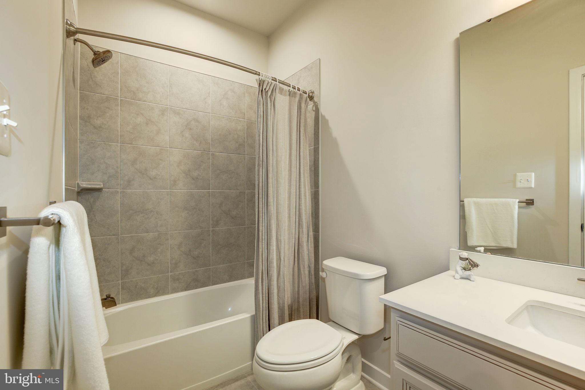 HARRINGTON TERRACE - Residential