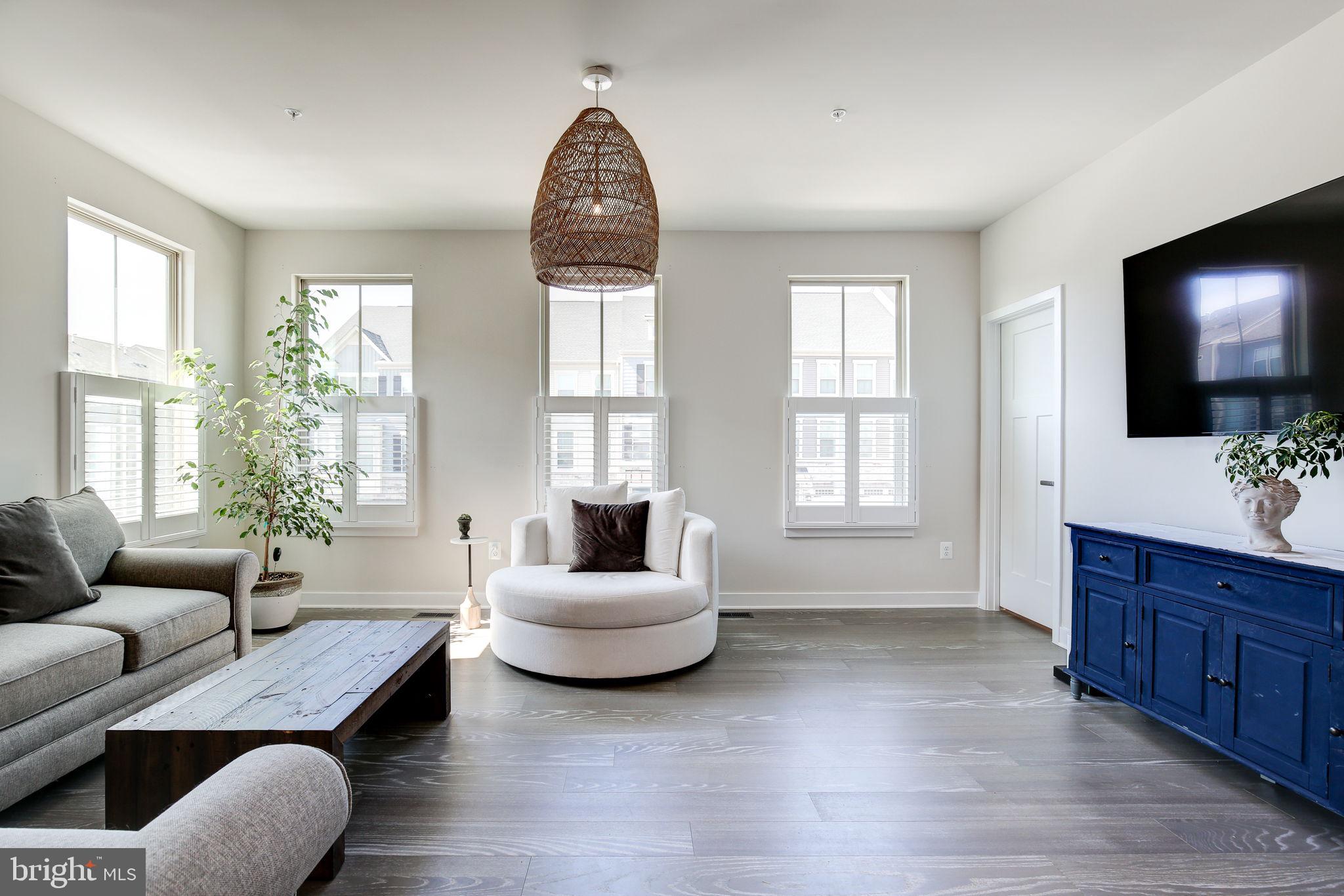 HARRINGTON TERRACE - Residential