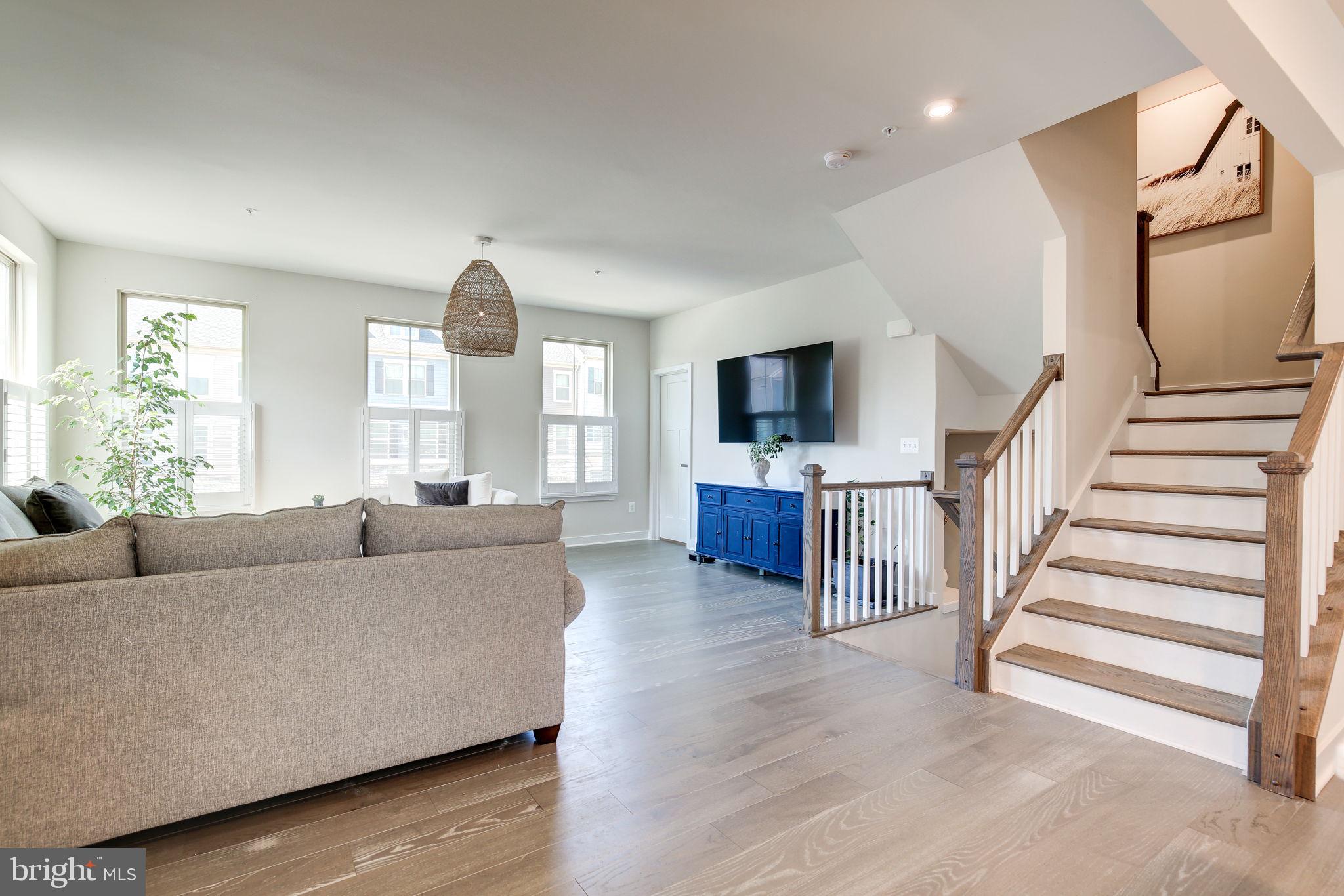 HARRINGTON TERRACE - Residential