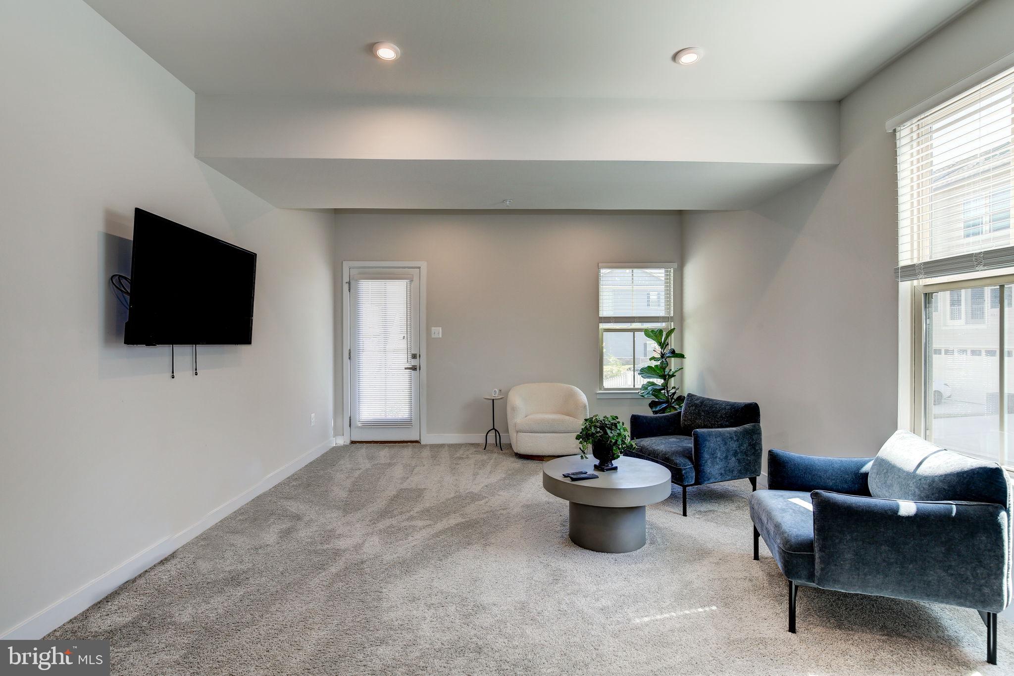 HARRINGTON TERRACE - Residential