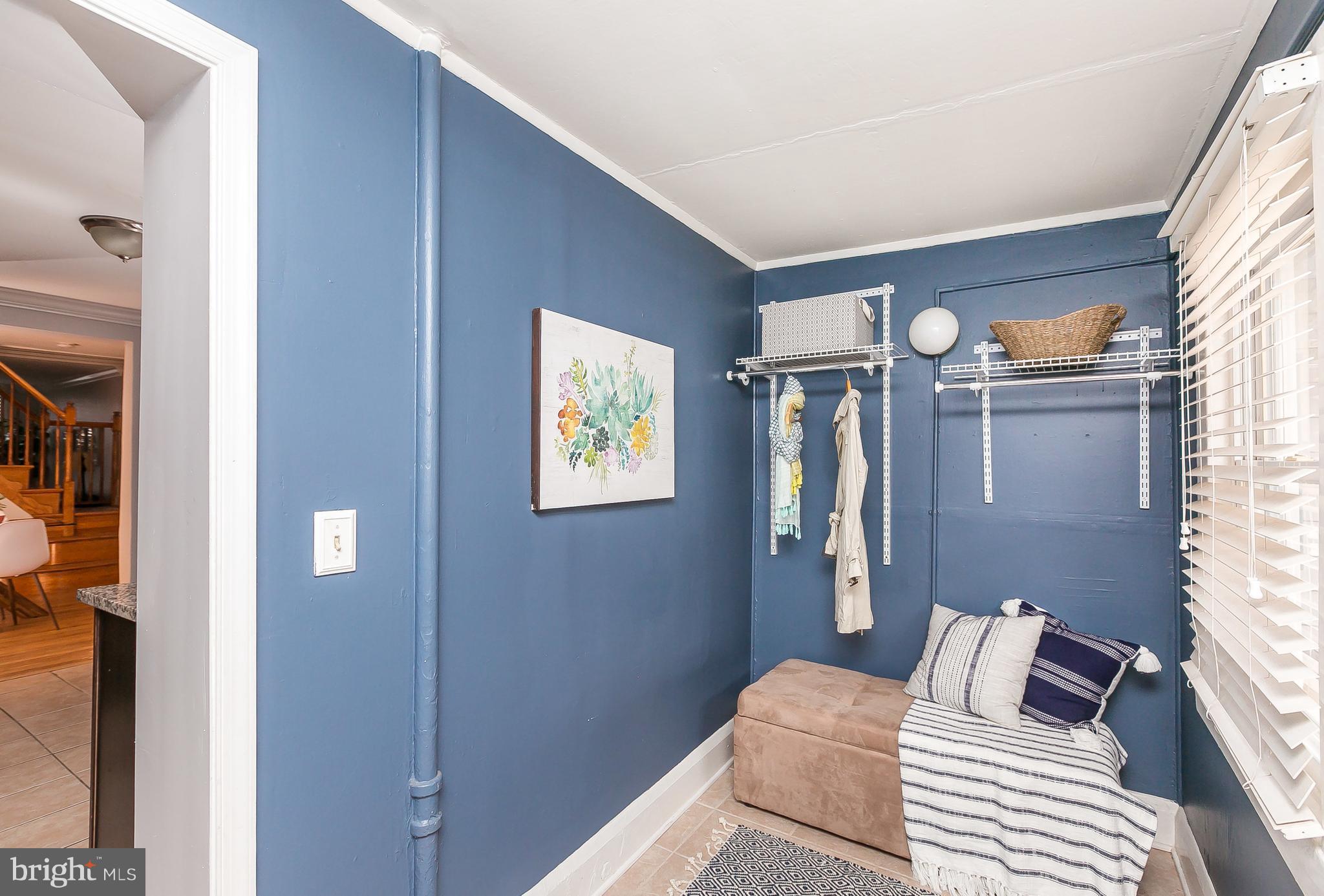 LOCUST POINT - Residential