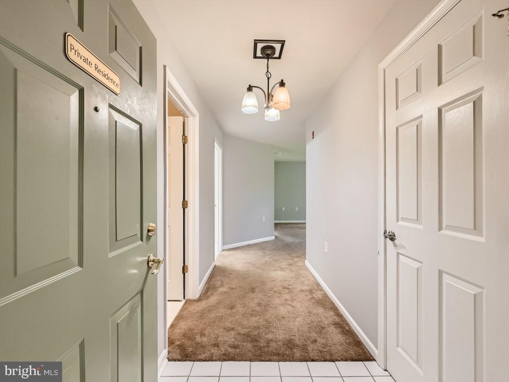 GATEWAY COMMERCE CENTER - Residential Lease