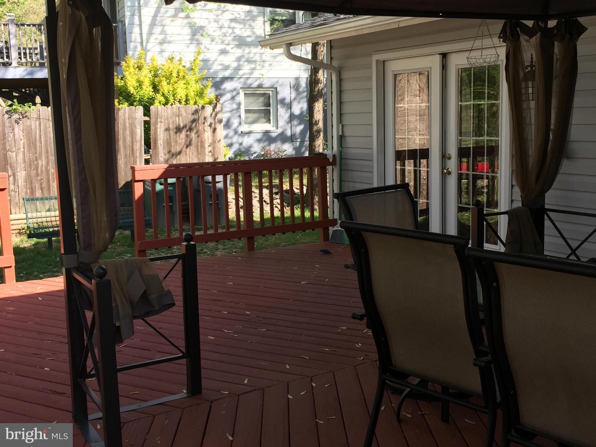 LAKE RIDGE PART 1 - Residential