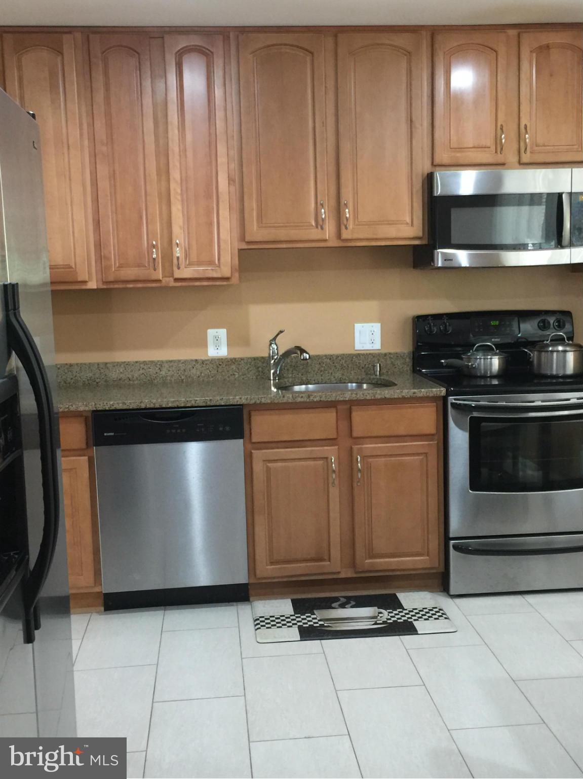 LAKE RIDGE PART 1 - Residential