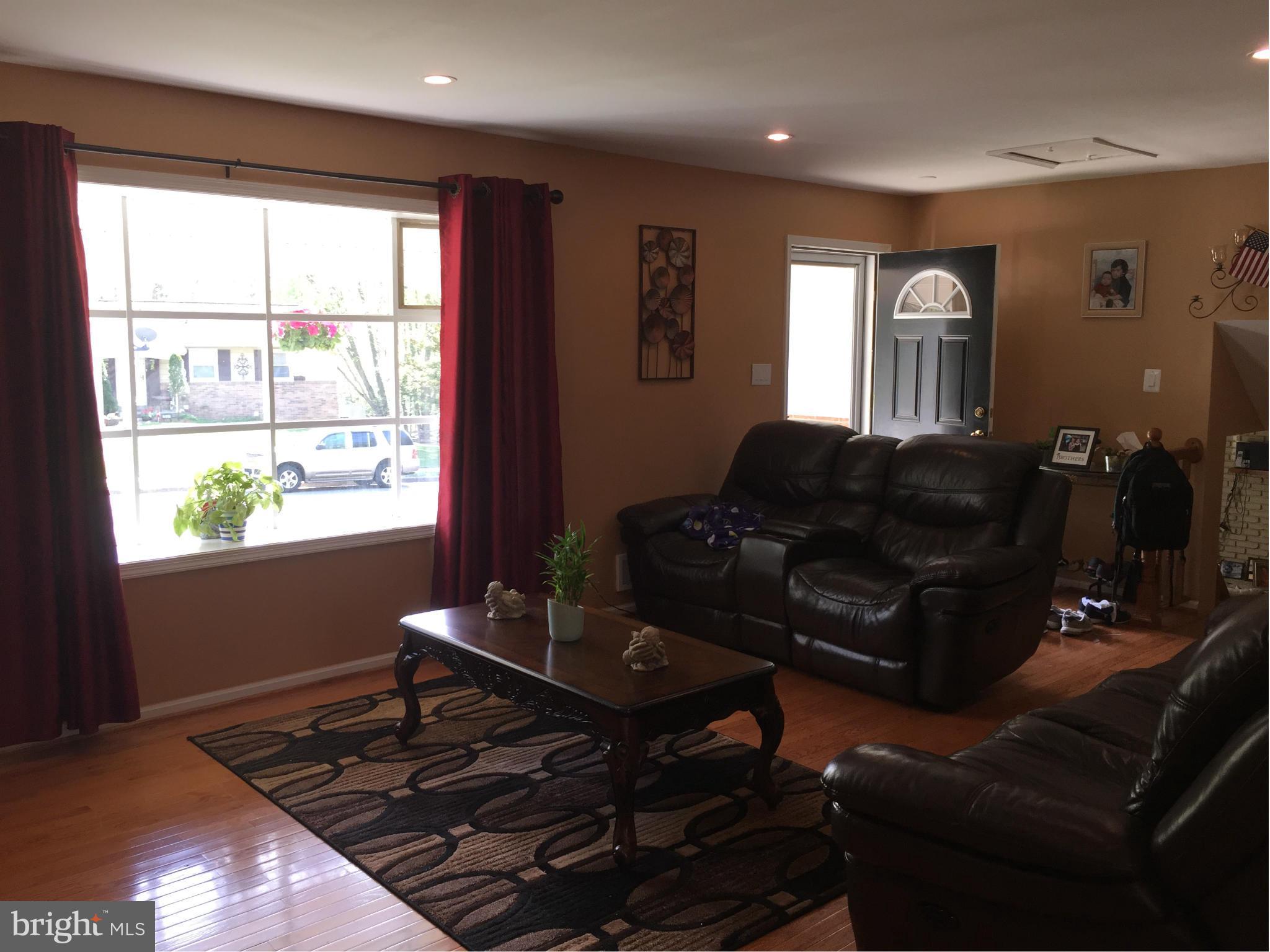 LAKE RIDGE PART 1 - Residential