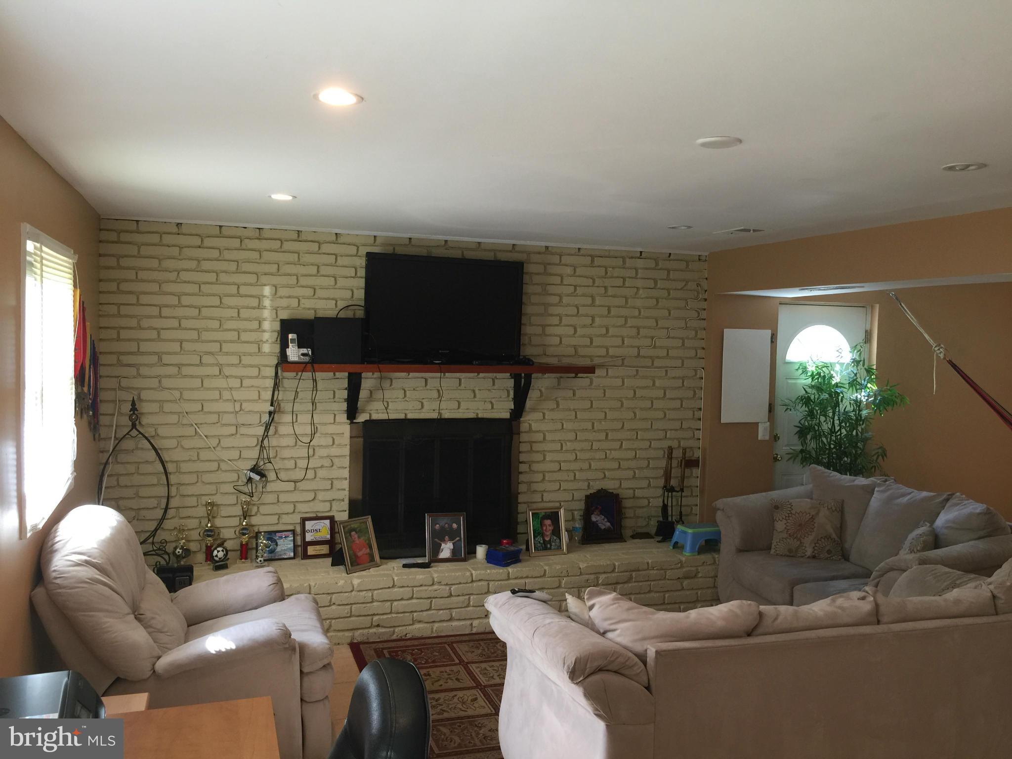 LAKE RIDGE PART 1 - Residential