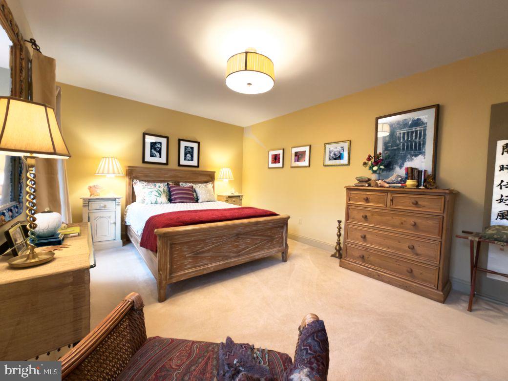 TRIANON - Residential