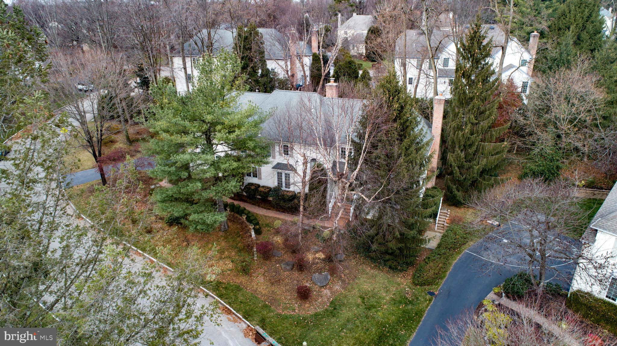 TRIANON - Residential