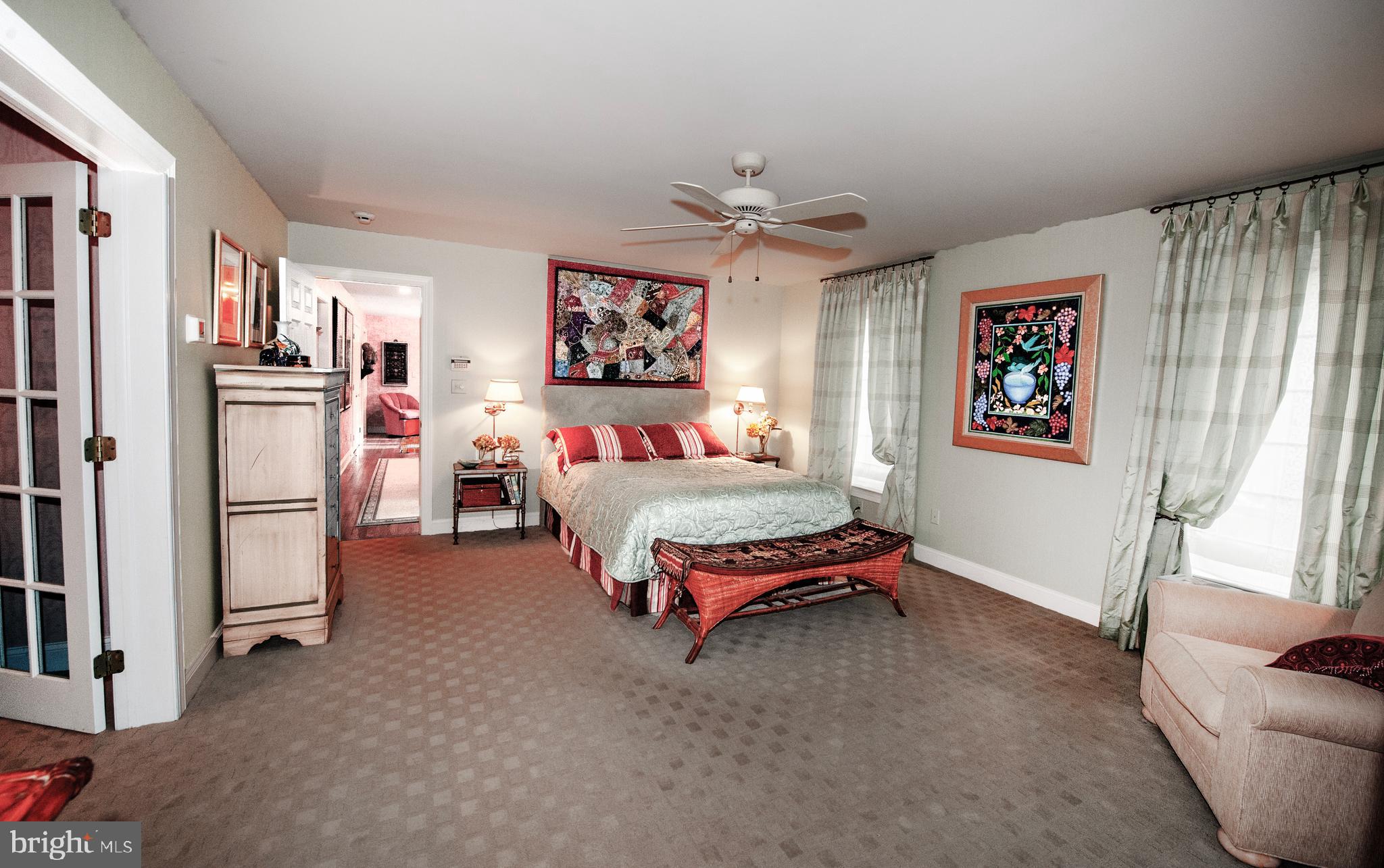 TRIANON - Residential