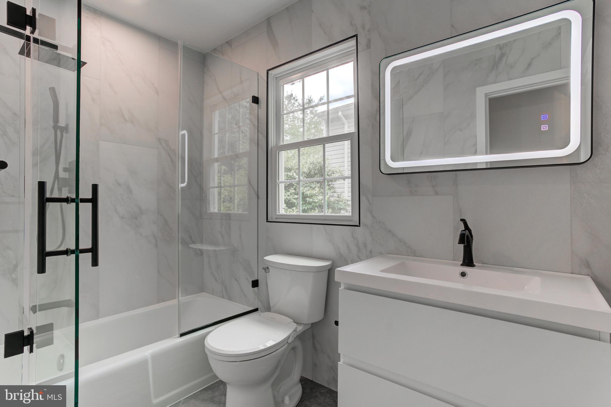 BEVERLY MANOR - Residential