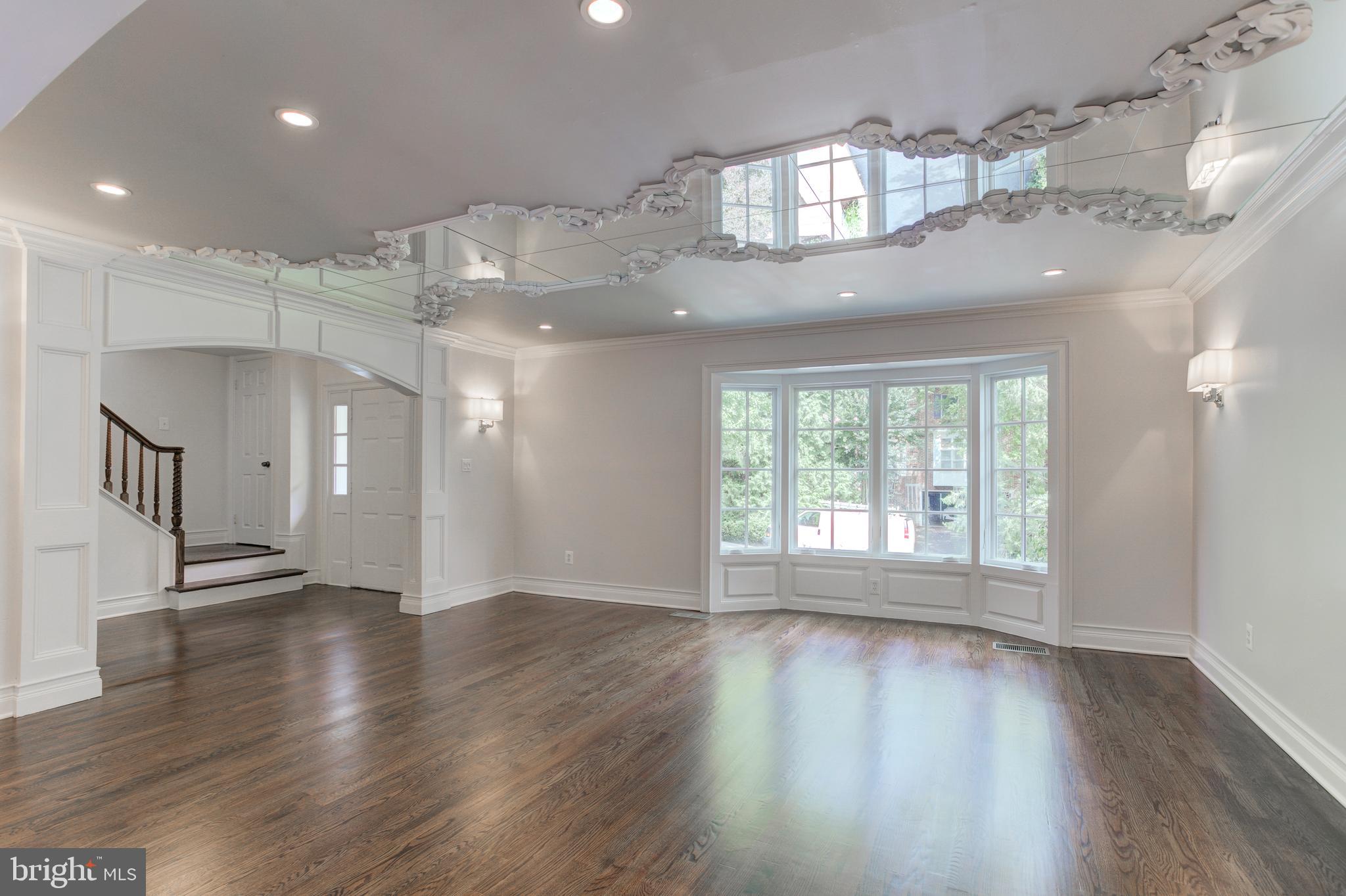 BEVERLY MANOR - Residential