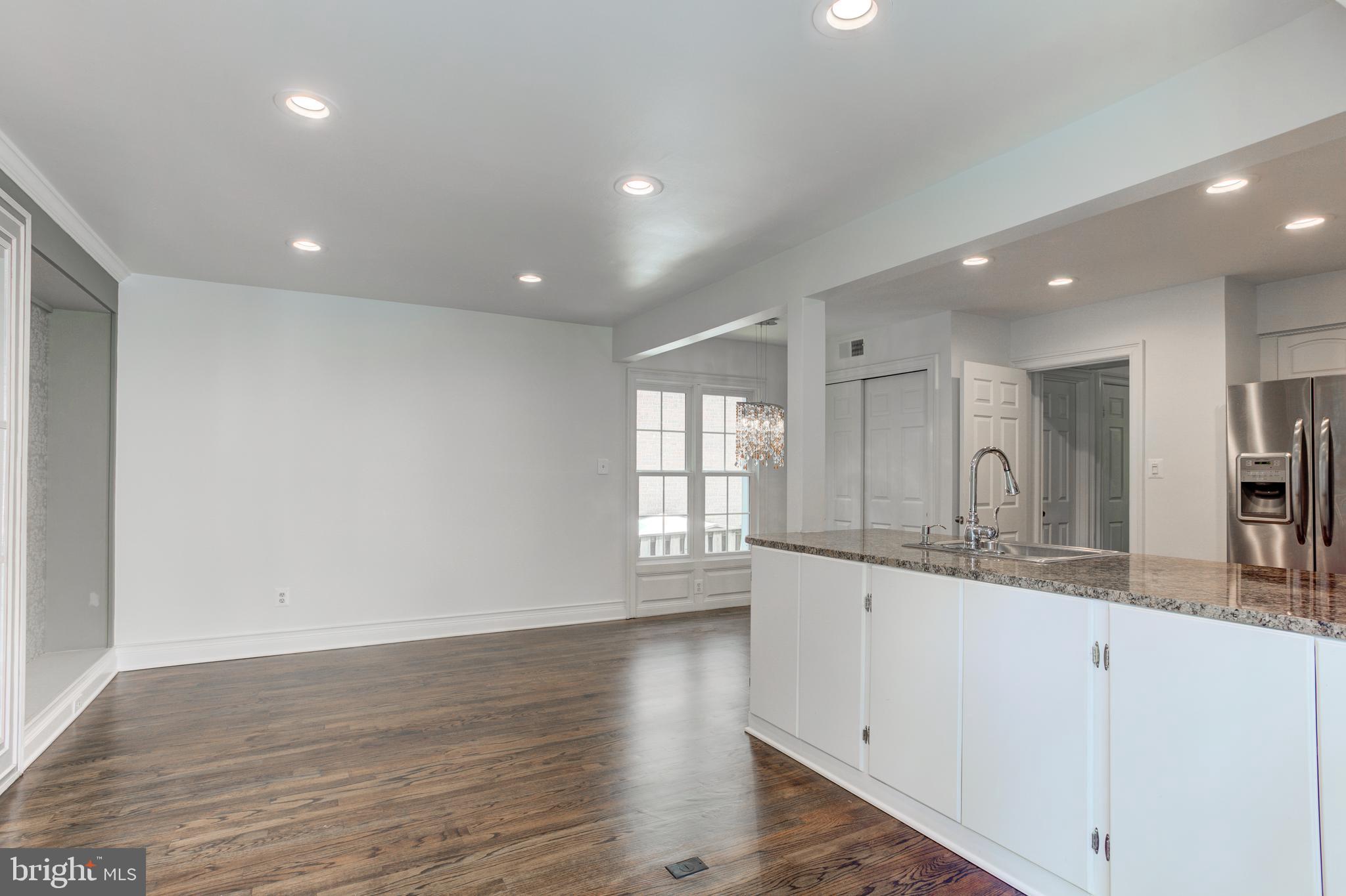 BEVERLY MANOR - Residential