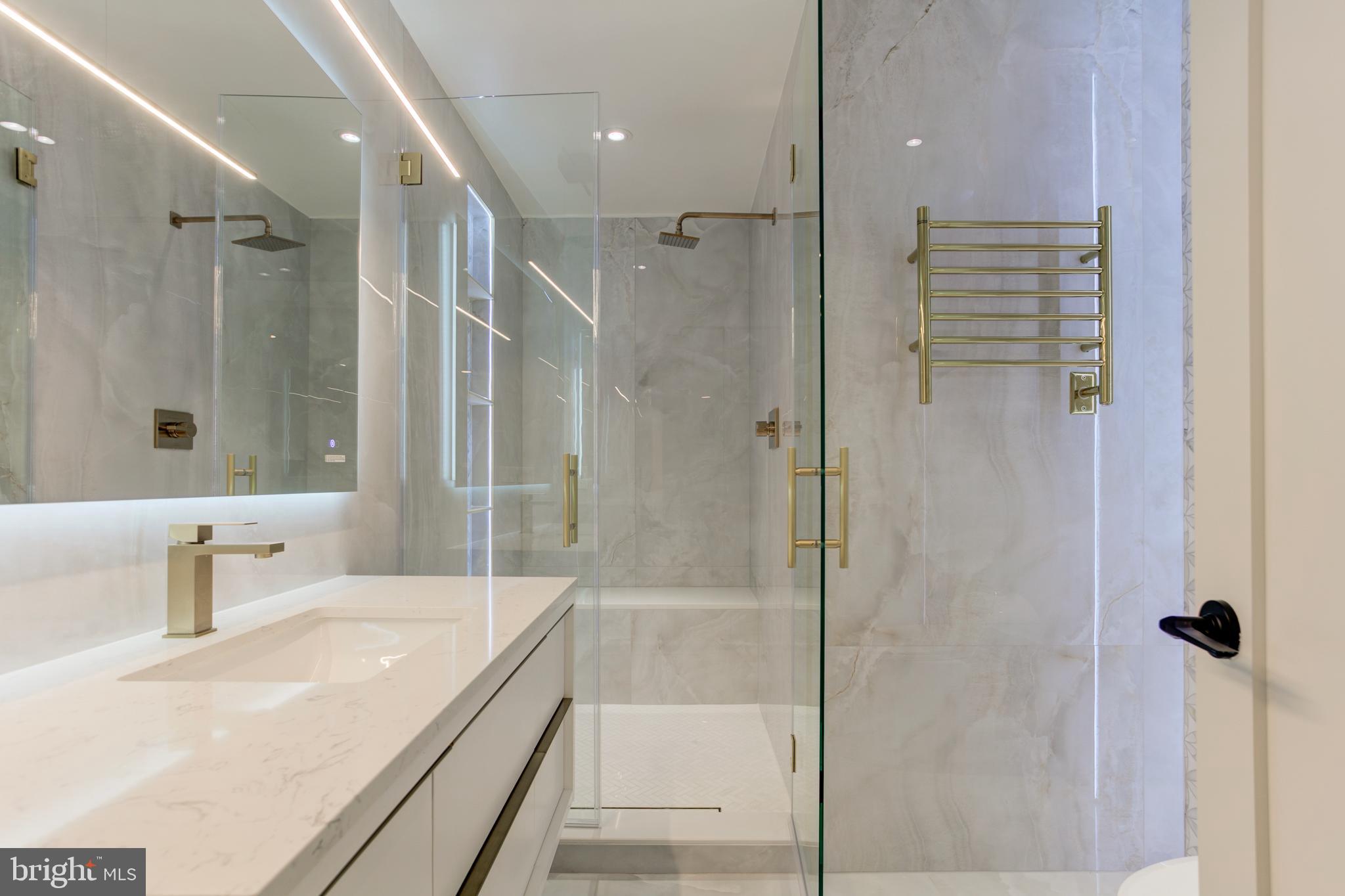 BEVERLY MANOR - Residential