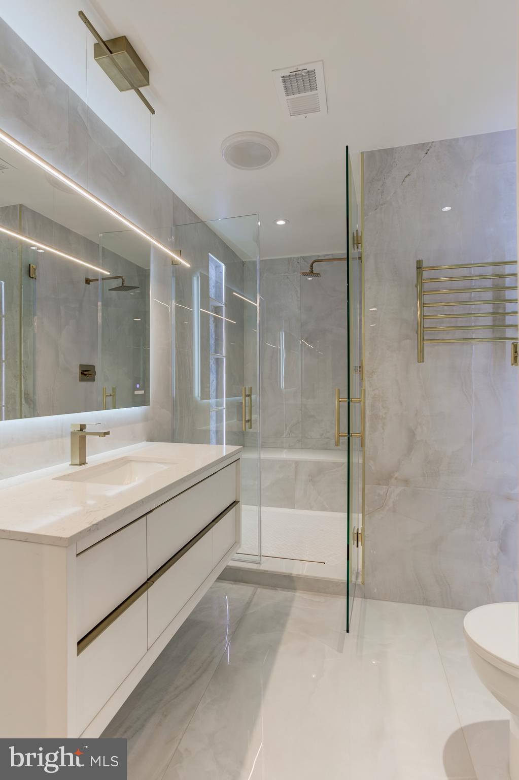 BEVERLY MANOR - Residential