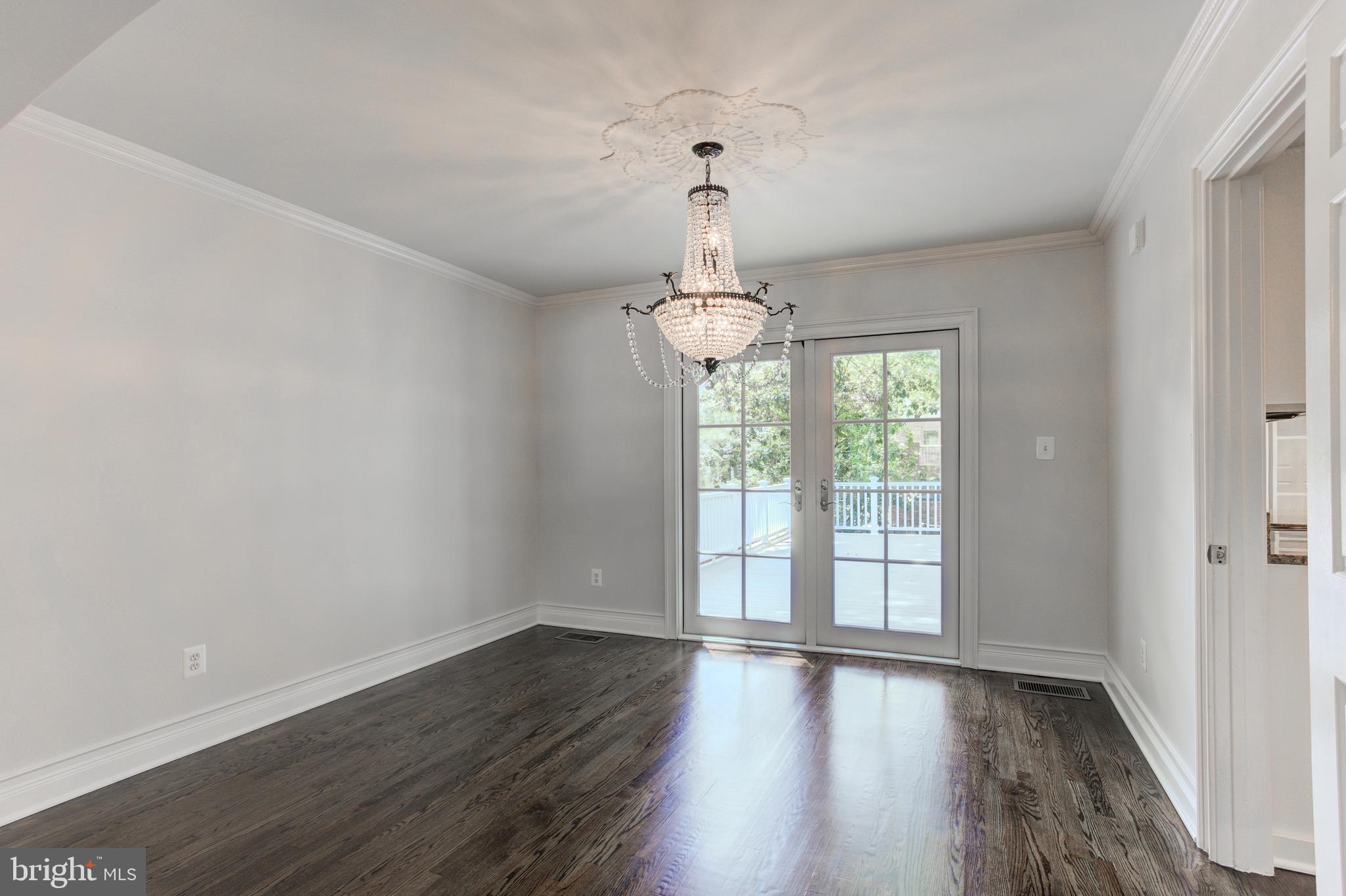 BEVERLY MANOR - Residential