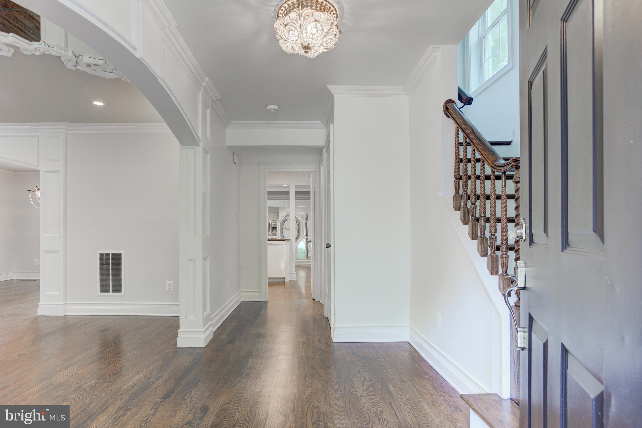 BEVERLY MANOR - Residential