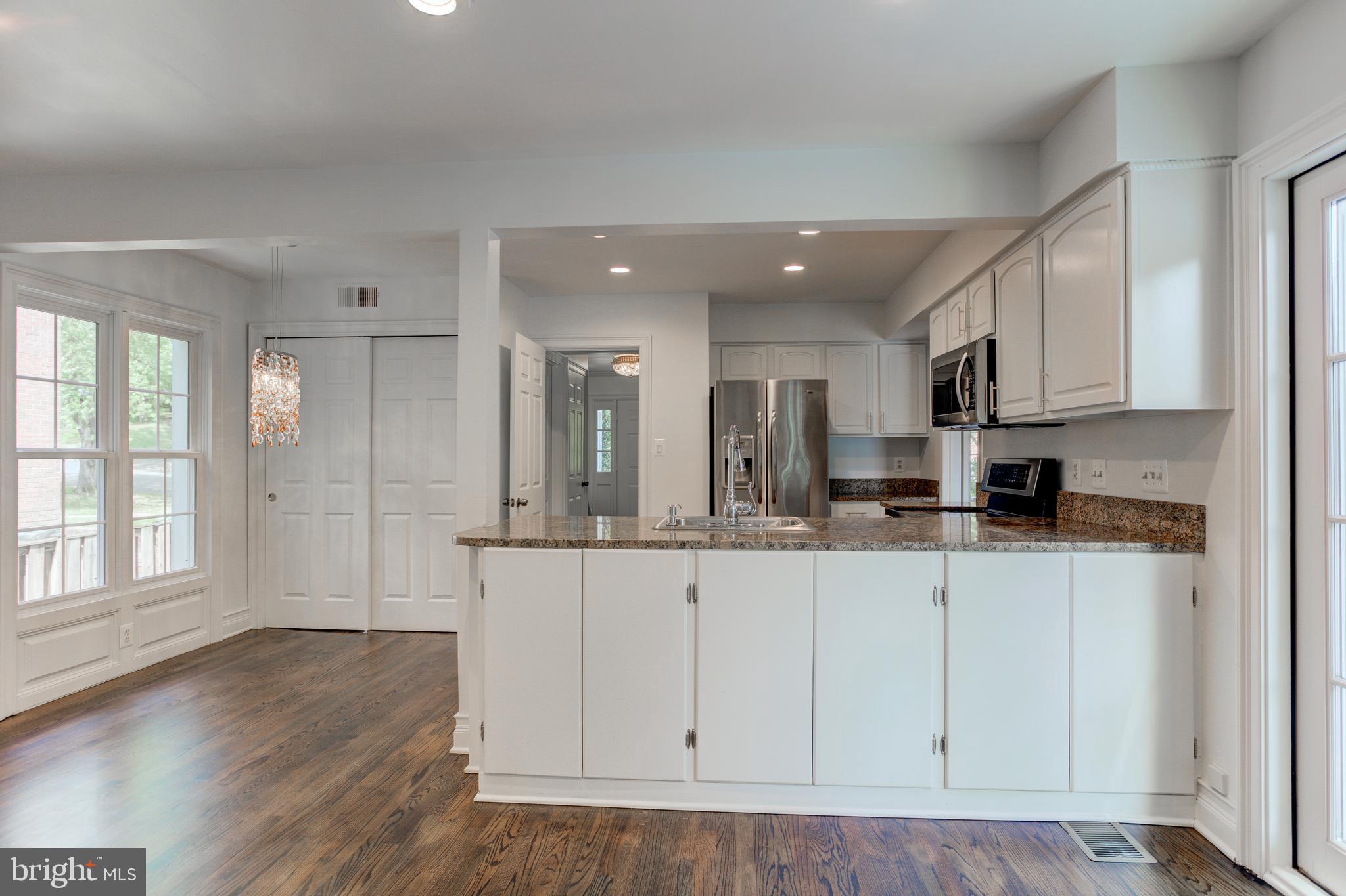 BEVERLY MANOR - Residential