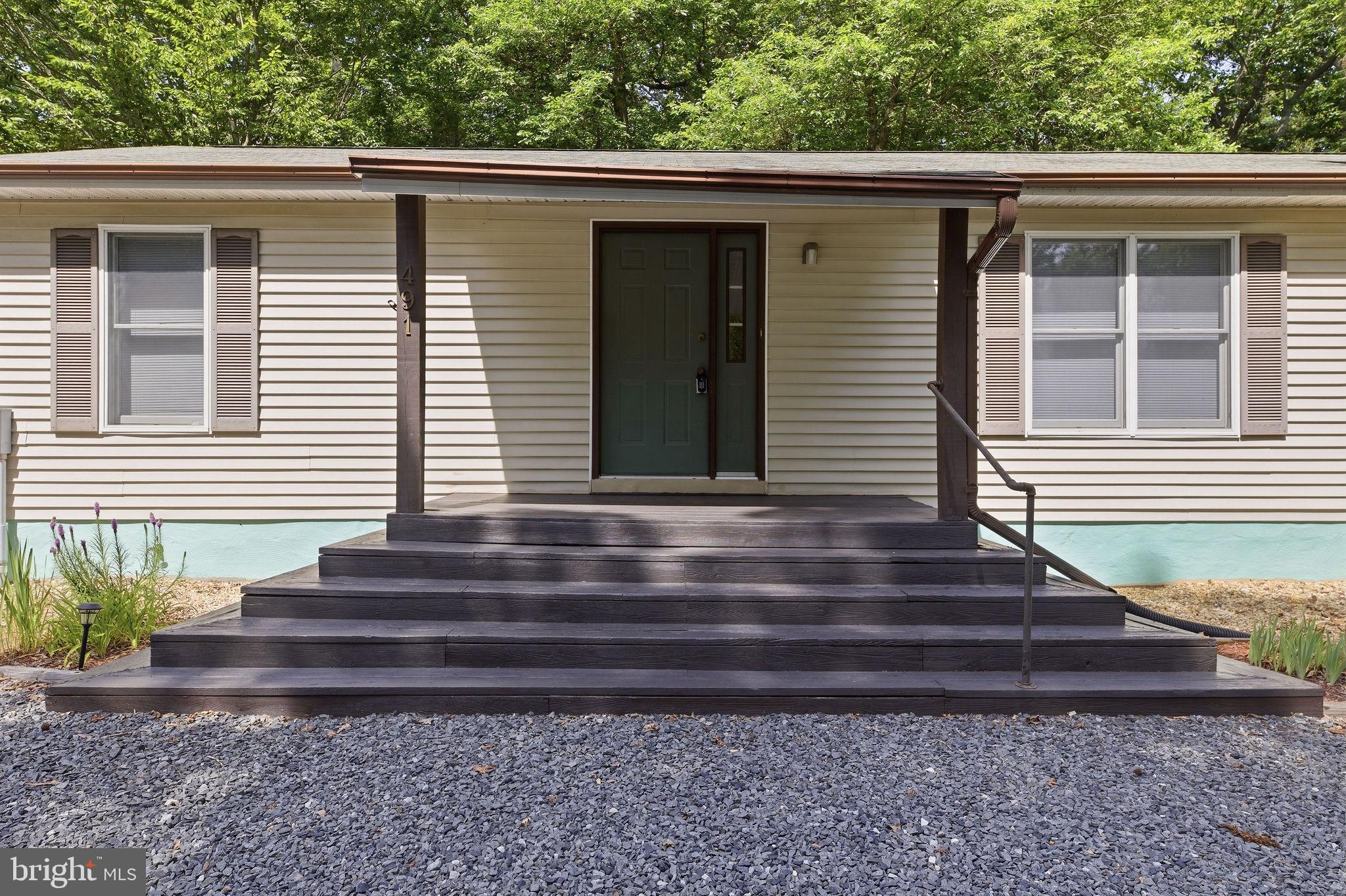 491 REDWOOD LANE
