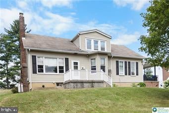 Homes For Sale - 1740 E Elk Avenue<br/> Schuylkill County, POTTSVILLE, PA 17901