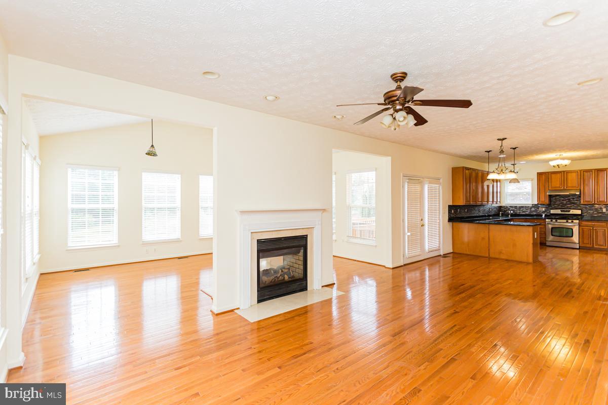 WINDSOR MILL SUB - Residential Lease