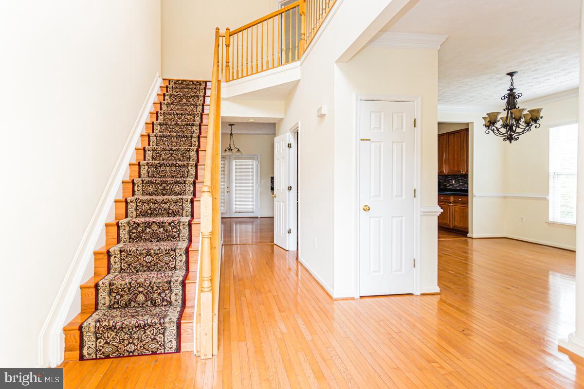 WINDSOR MILL SUB - Residential Lease