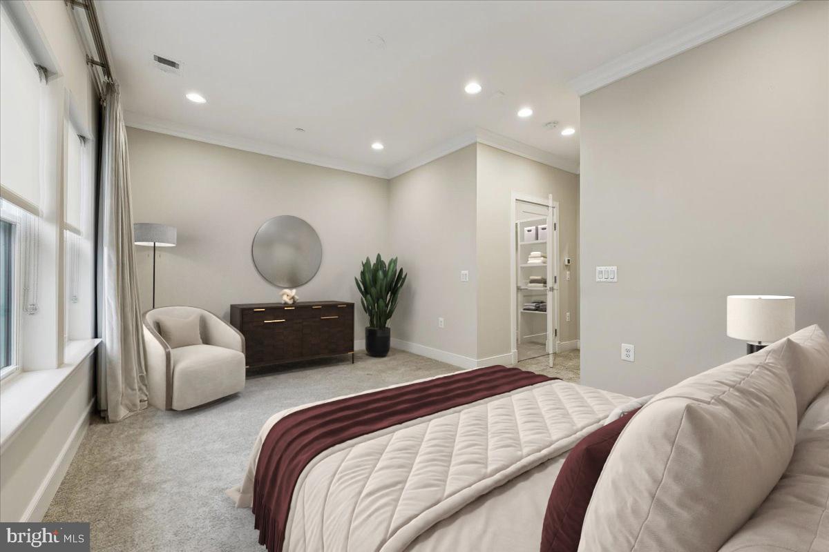 ROCKVILLE OUTSIDE - Residential