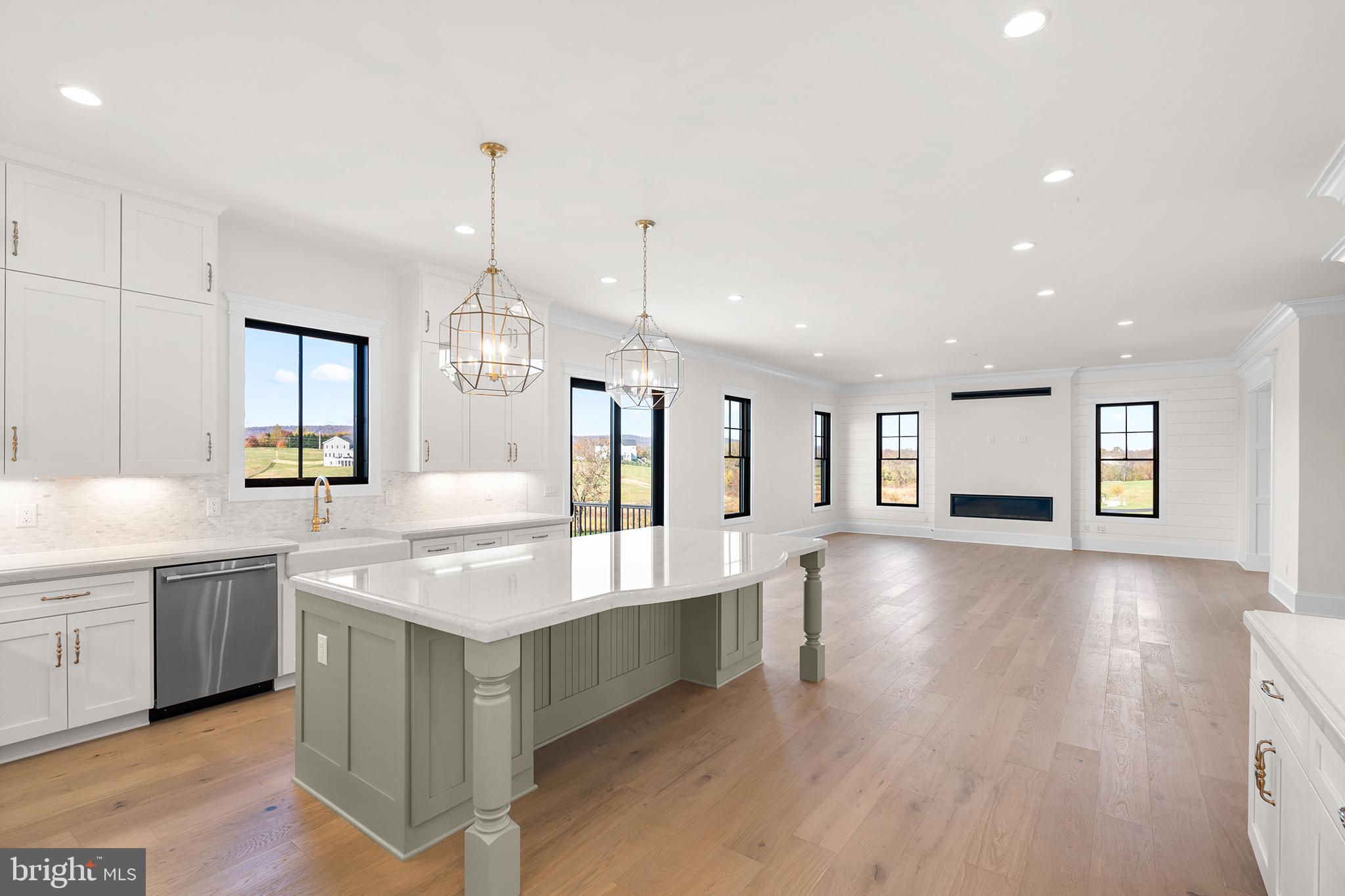 GLENMORE FARM - Residential