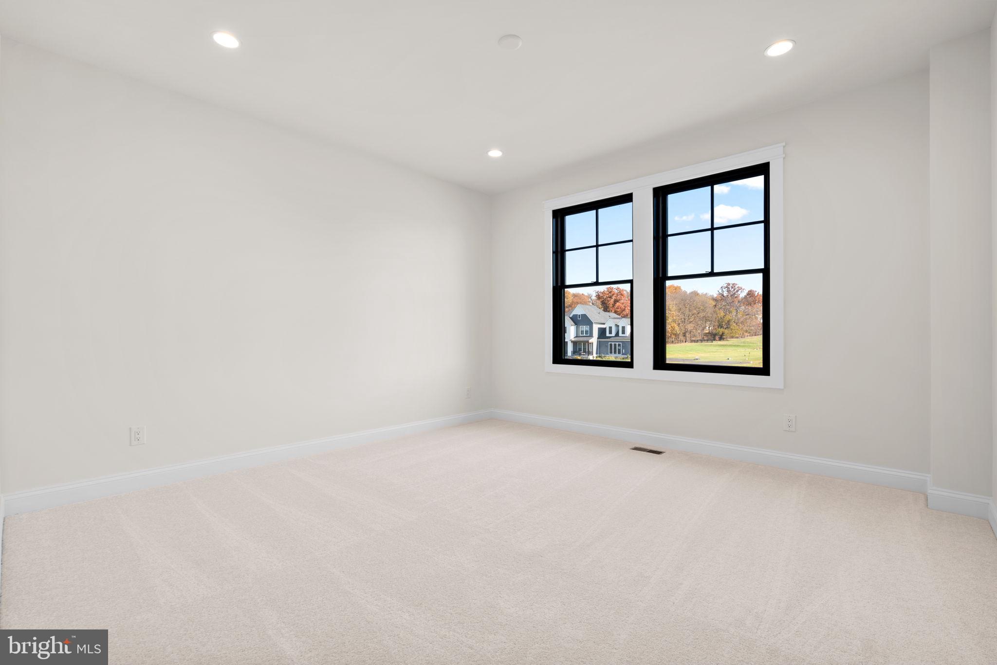 GLENMORE FARM - Residential