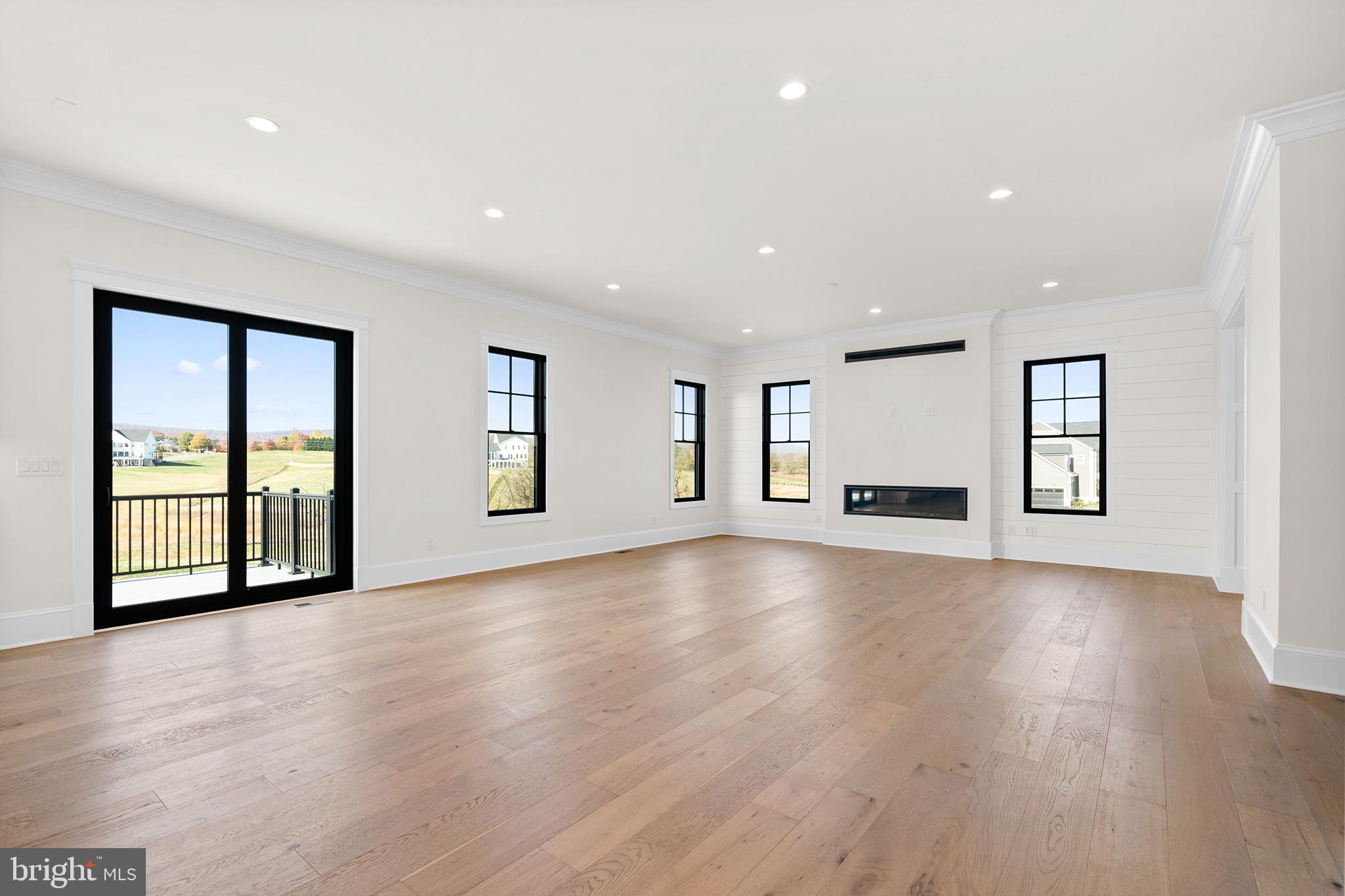 GLENMORE FARM - Residential