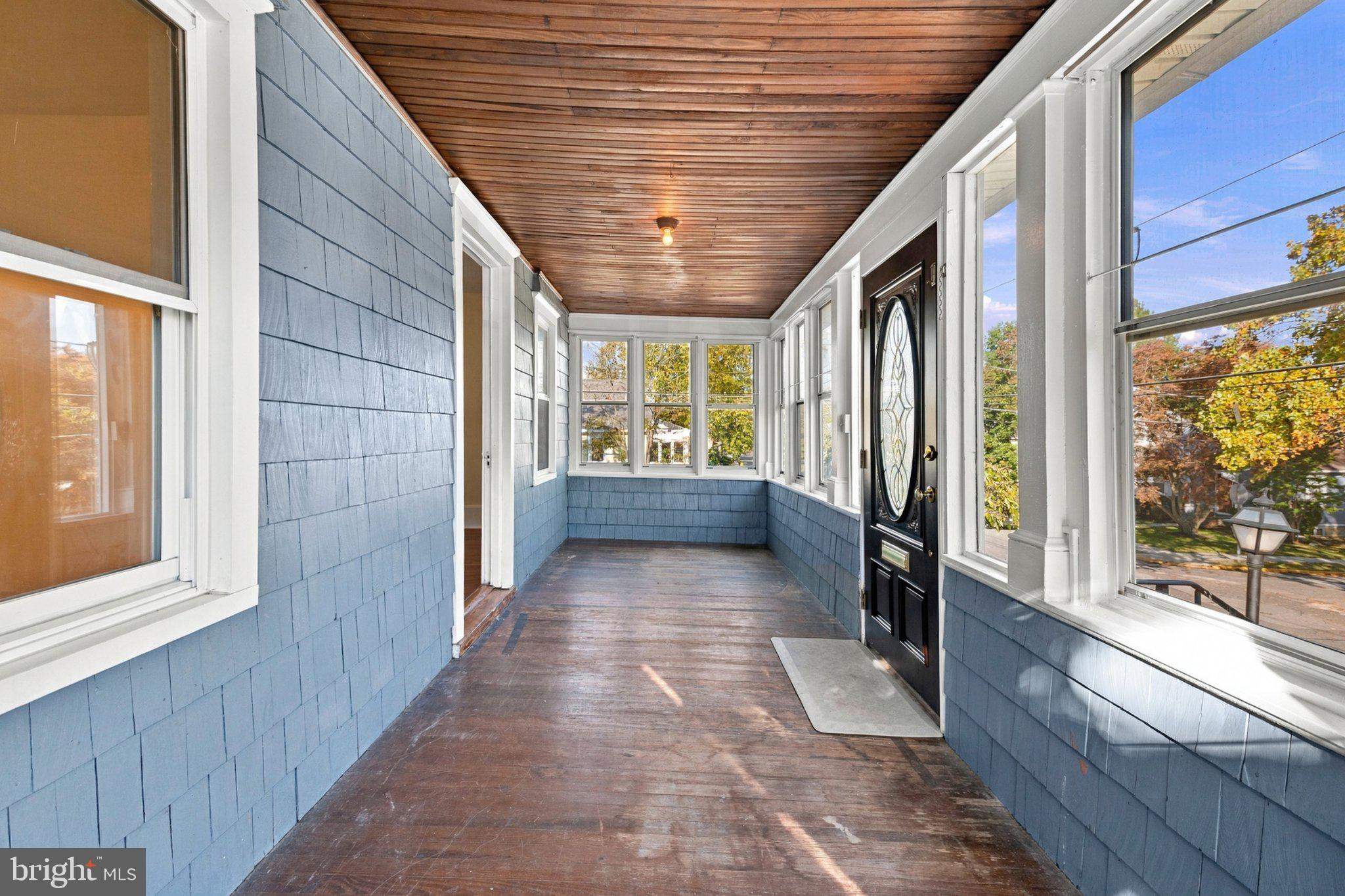 20 LAWRENCE AVENUE