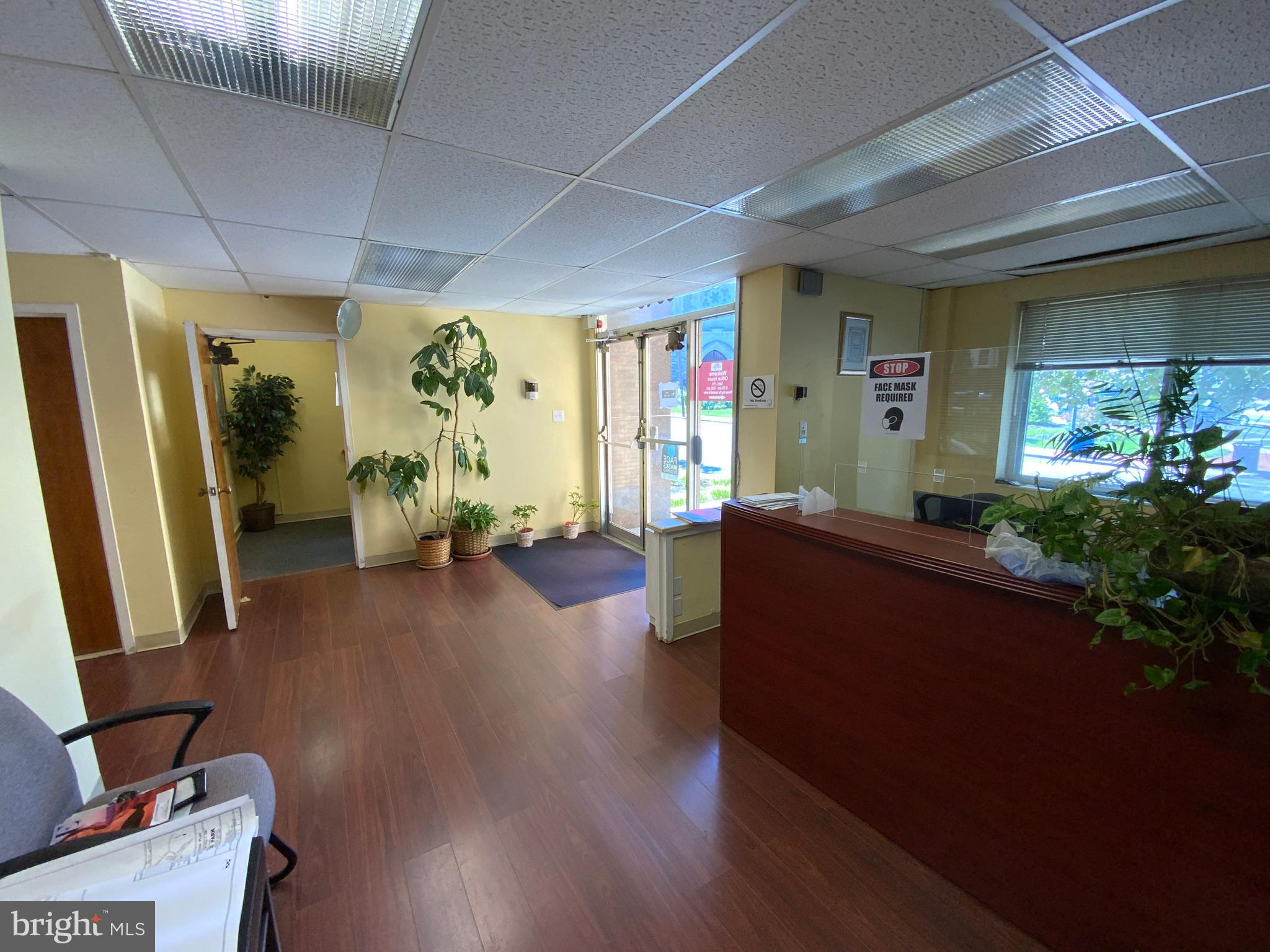 TAKOMA PARK - Commercial Sale