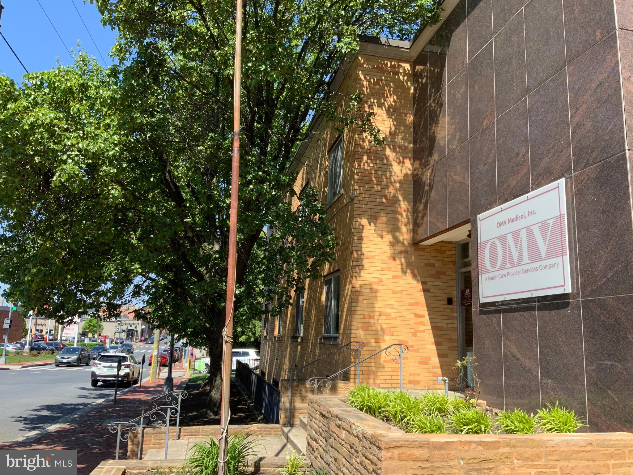 TAKOMA PARK - Commercial Sale