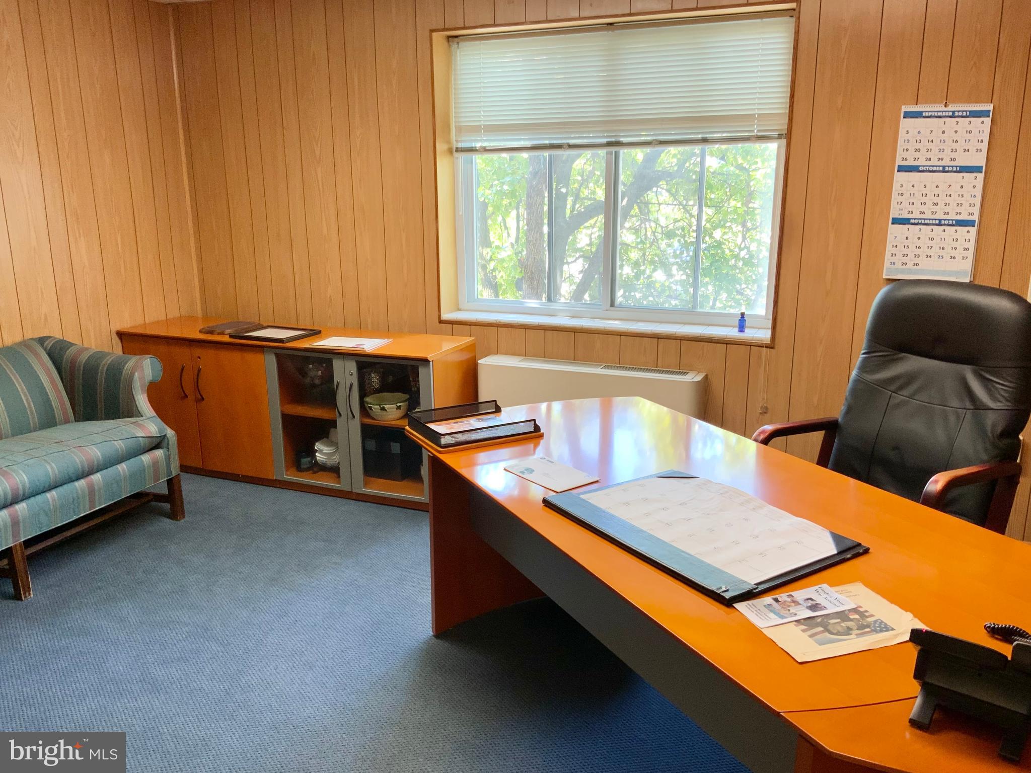 TAKOMA PARK - Commercial Sale