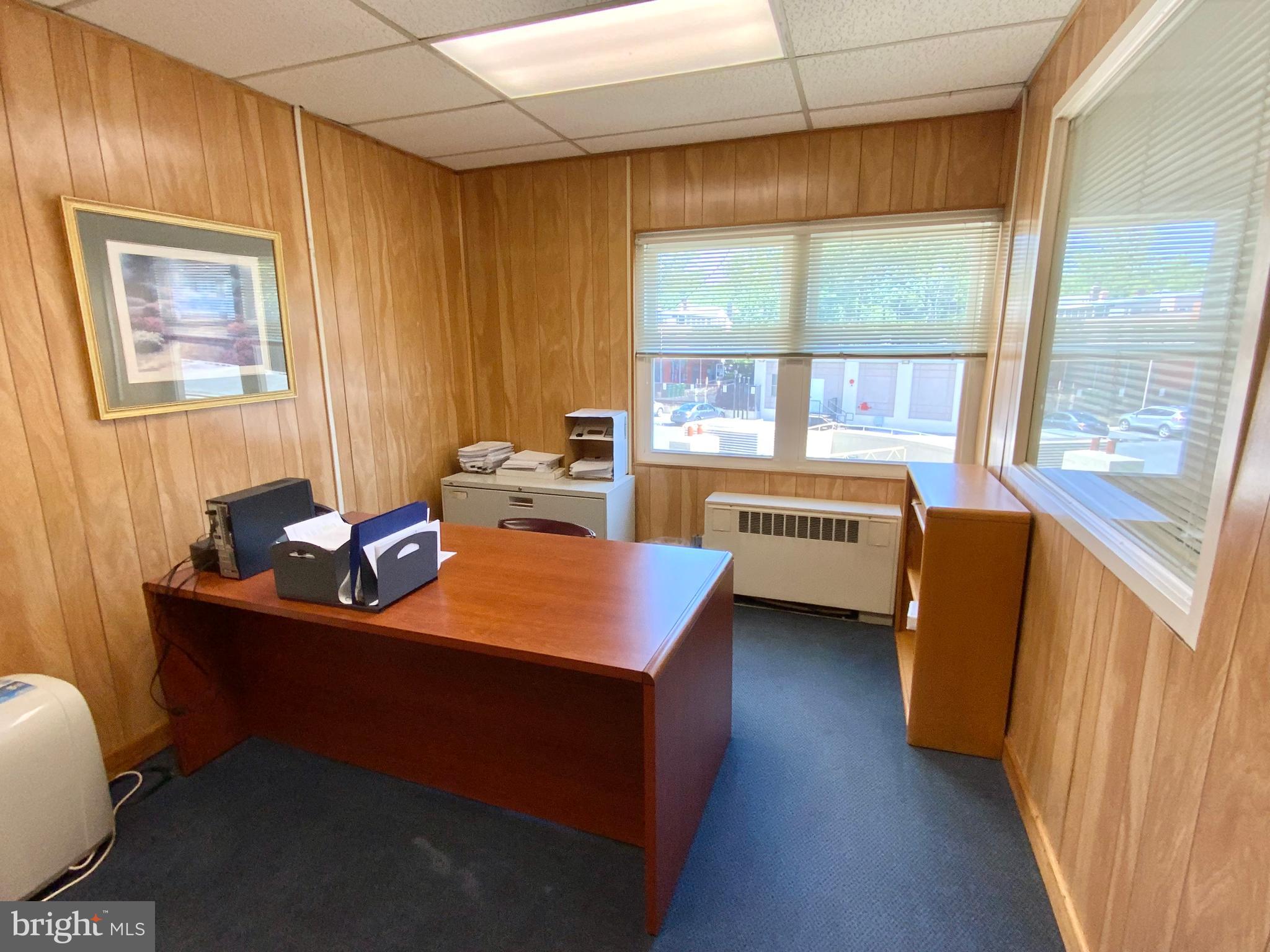 TAKOMA PARK - Commercial Sale