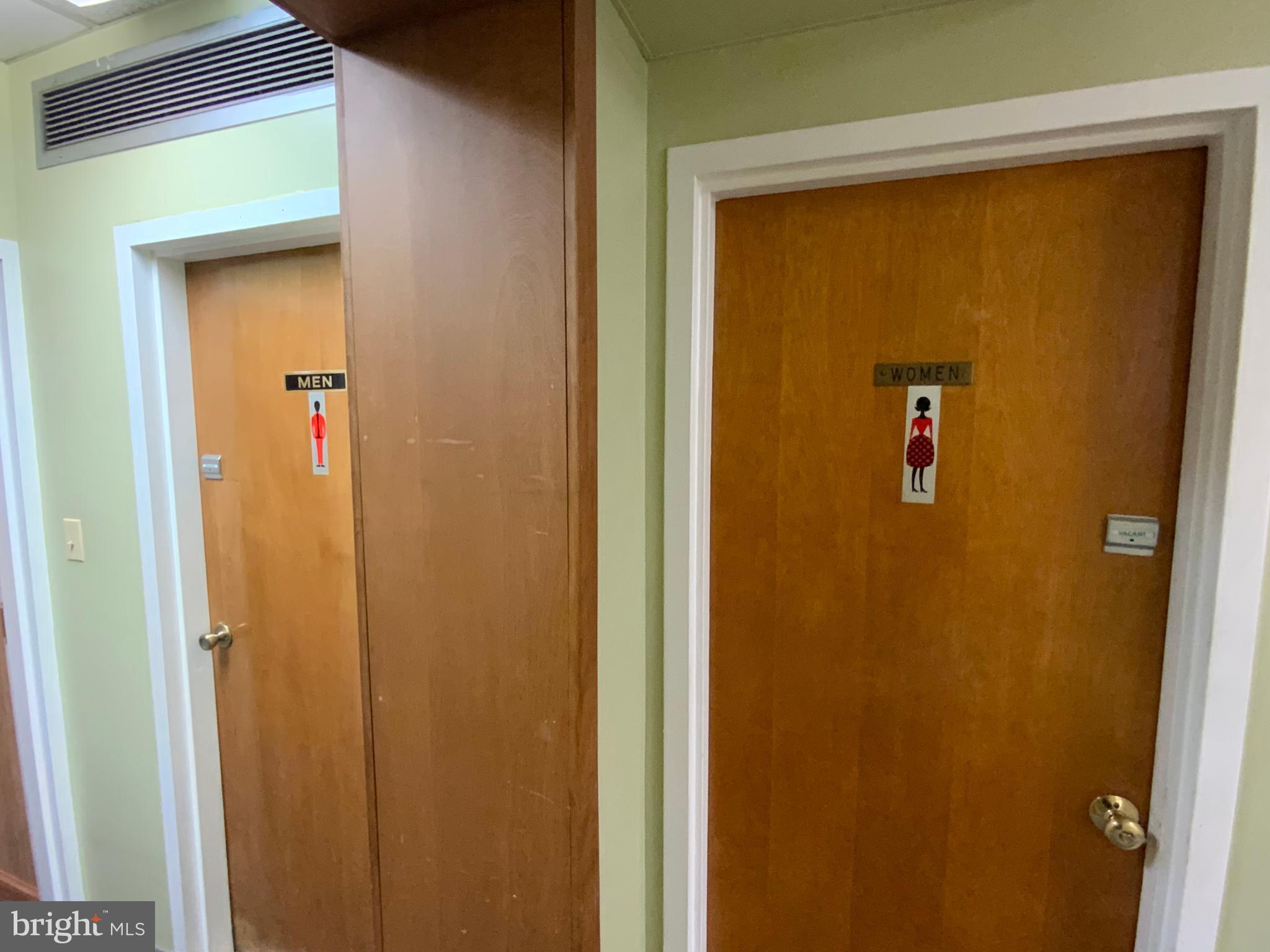 TAKOMA PARK - Commercial Sale