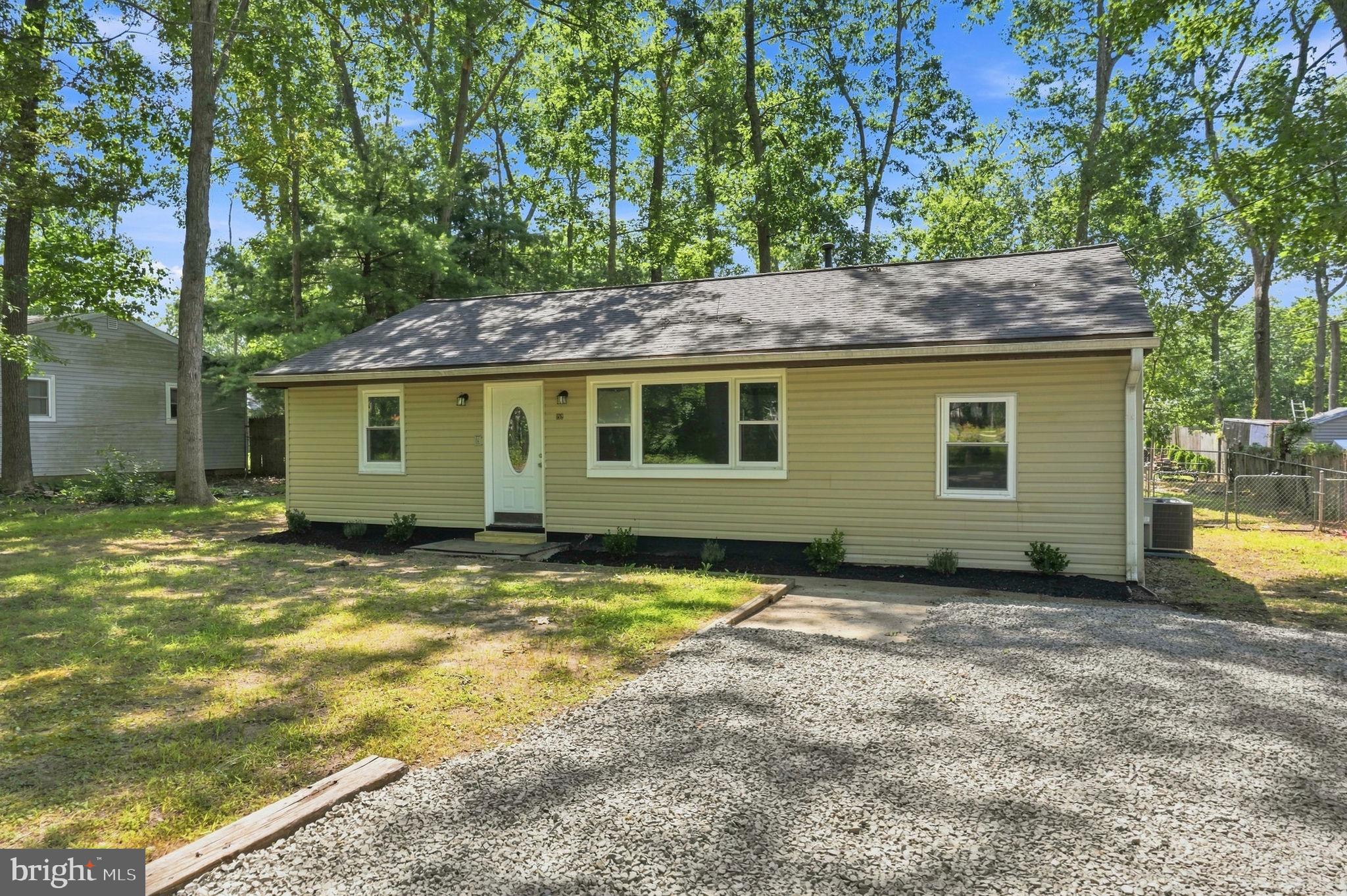212 W VIRGINIA ROAD