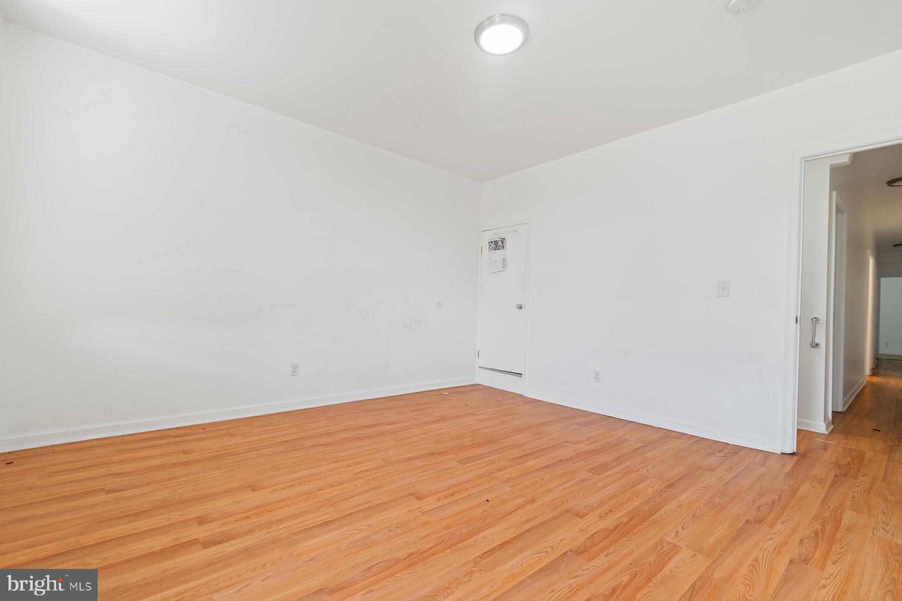 BROADWAY EAST - Residential