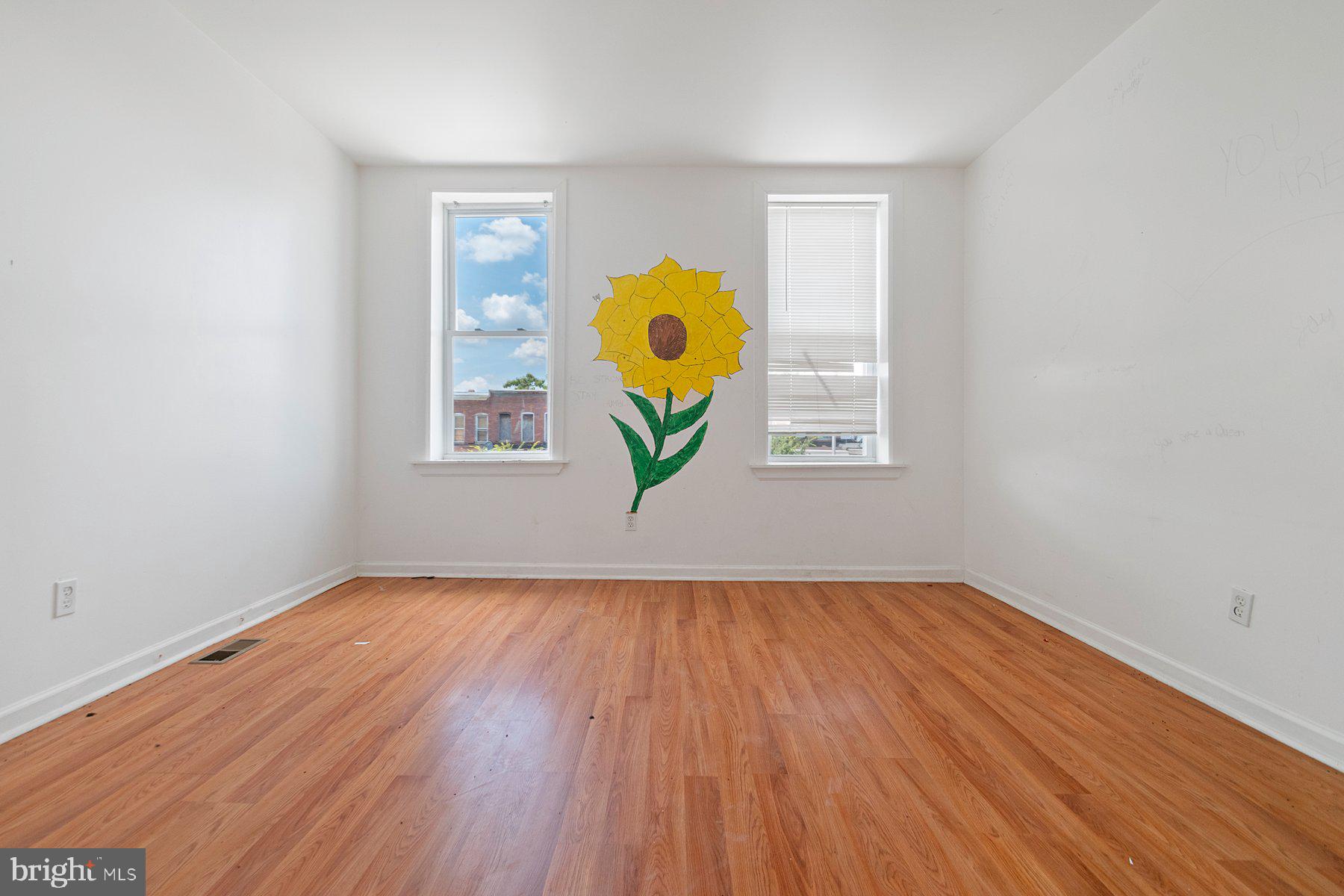 BROADWAY EAST - Residential