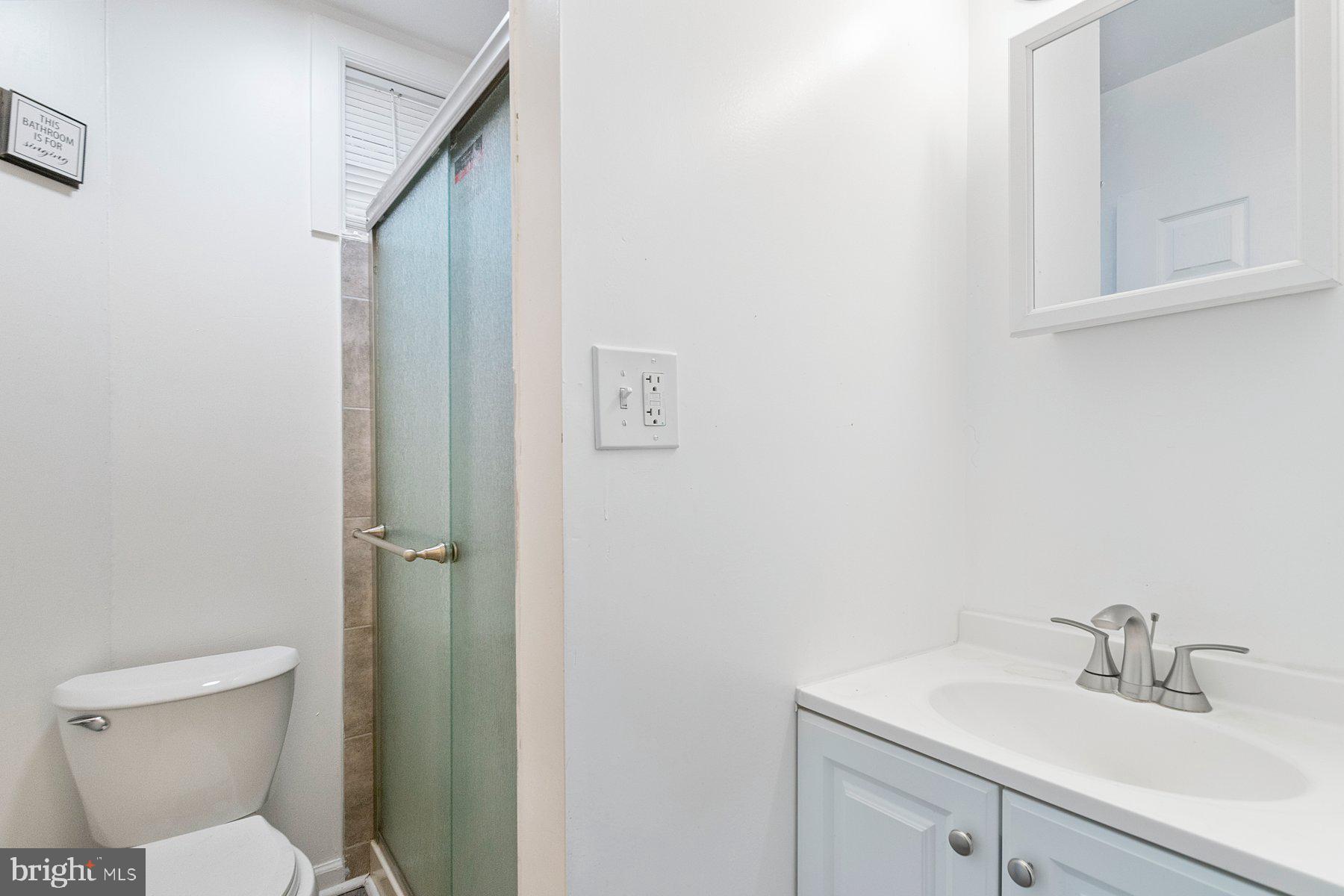 BROADWAY EAST - Residential