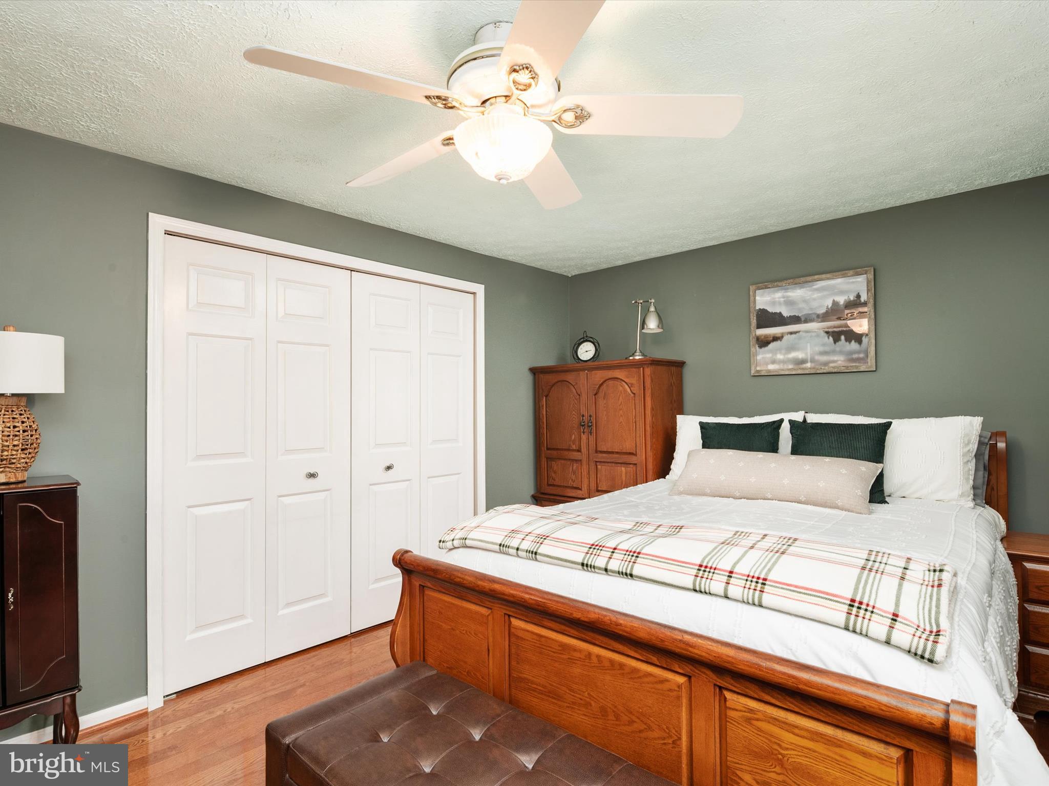 CHESTERFIELD - Residential