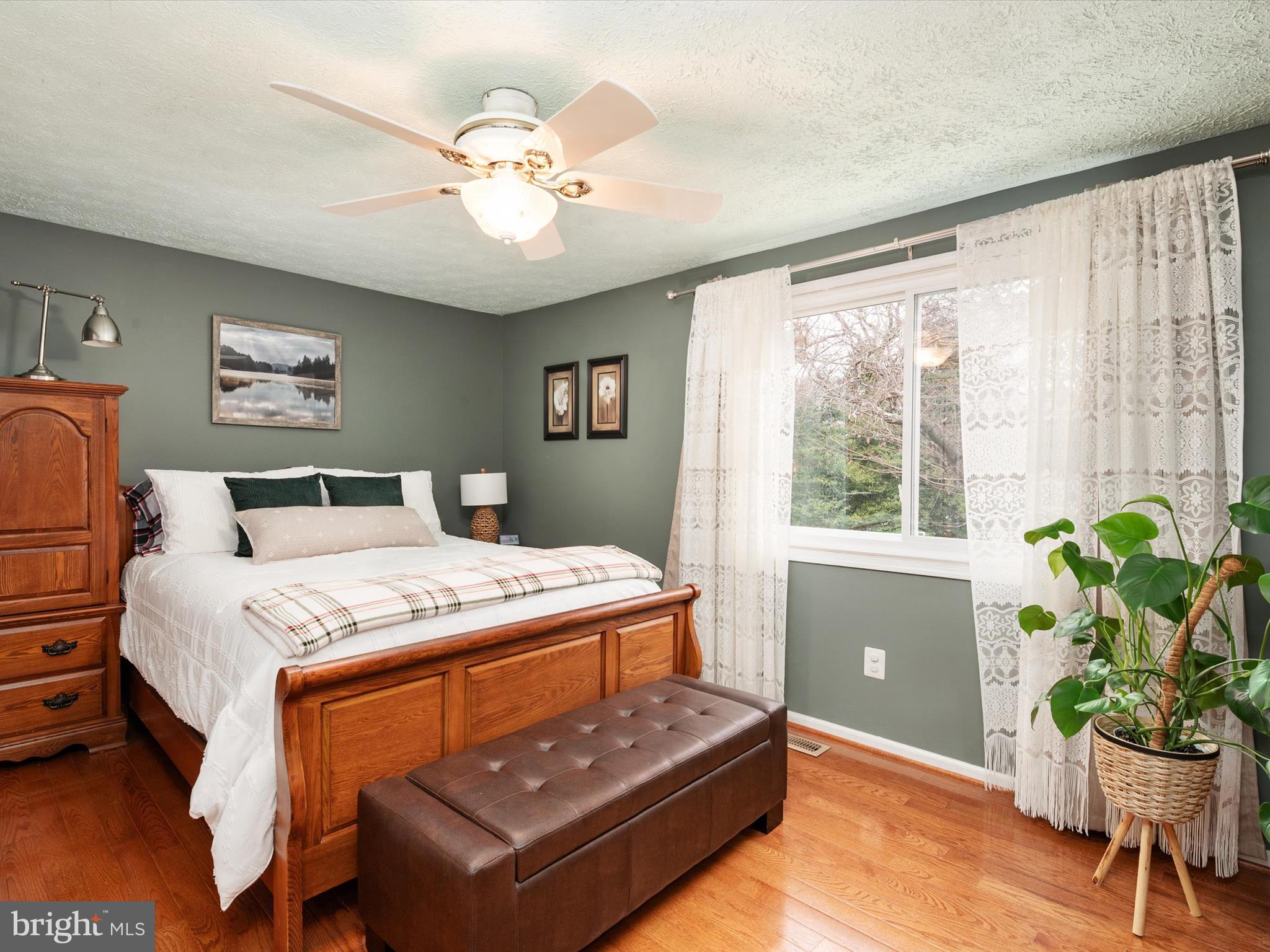 CHESTERFIELD - Residential