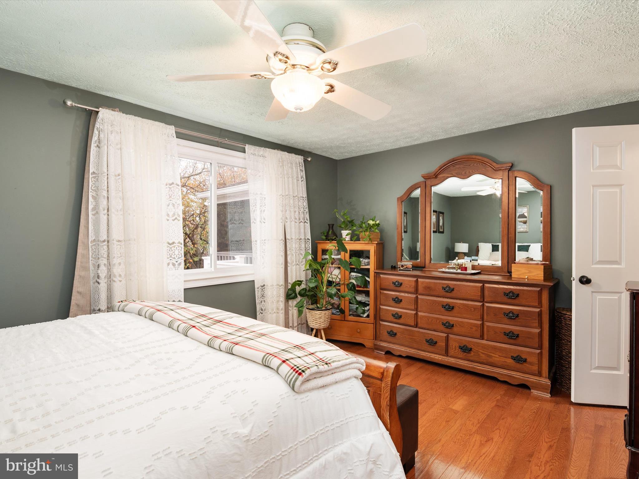 CHESTERFIELD - Residential