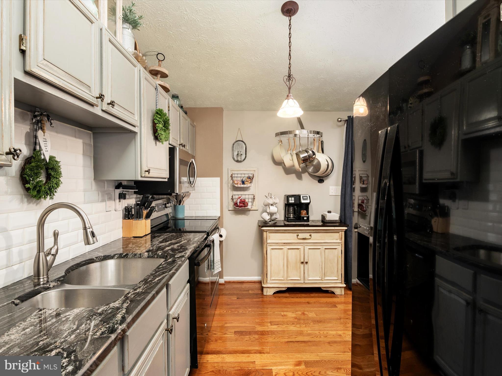 CHESTERFIELD - Residential