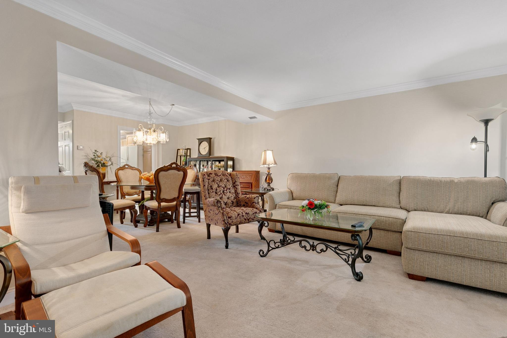 LEISURE WORLD - Residential