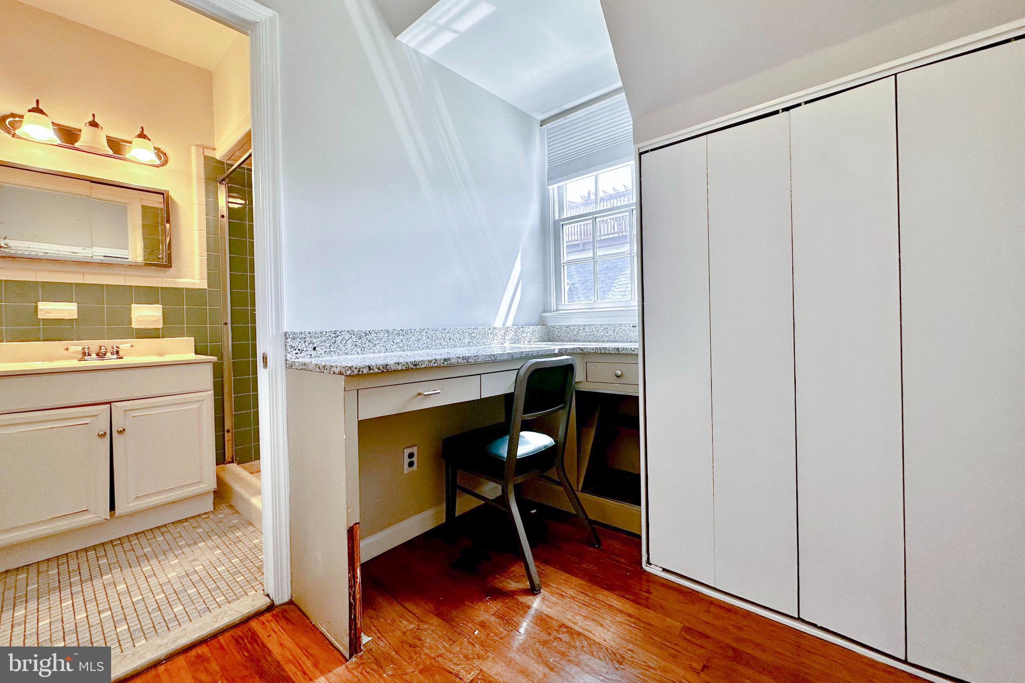 WASHINGTON SQ WEST - Residential Lease