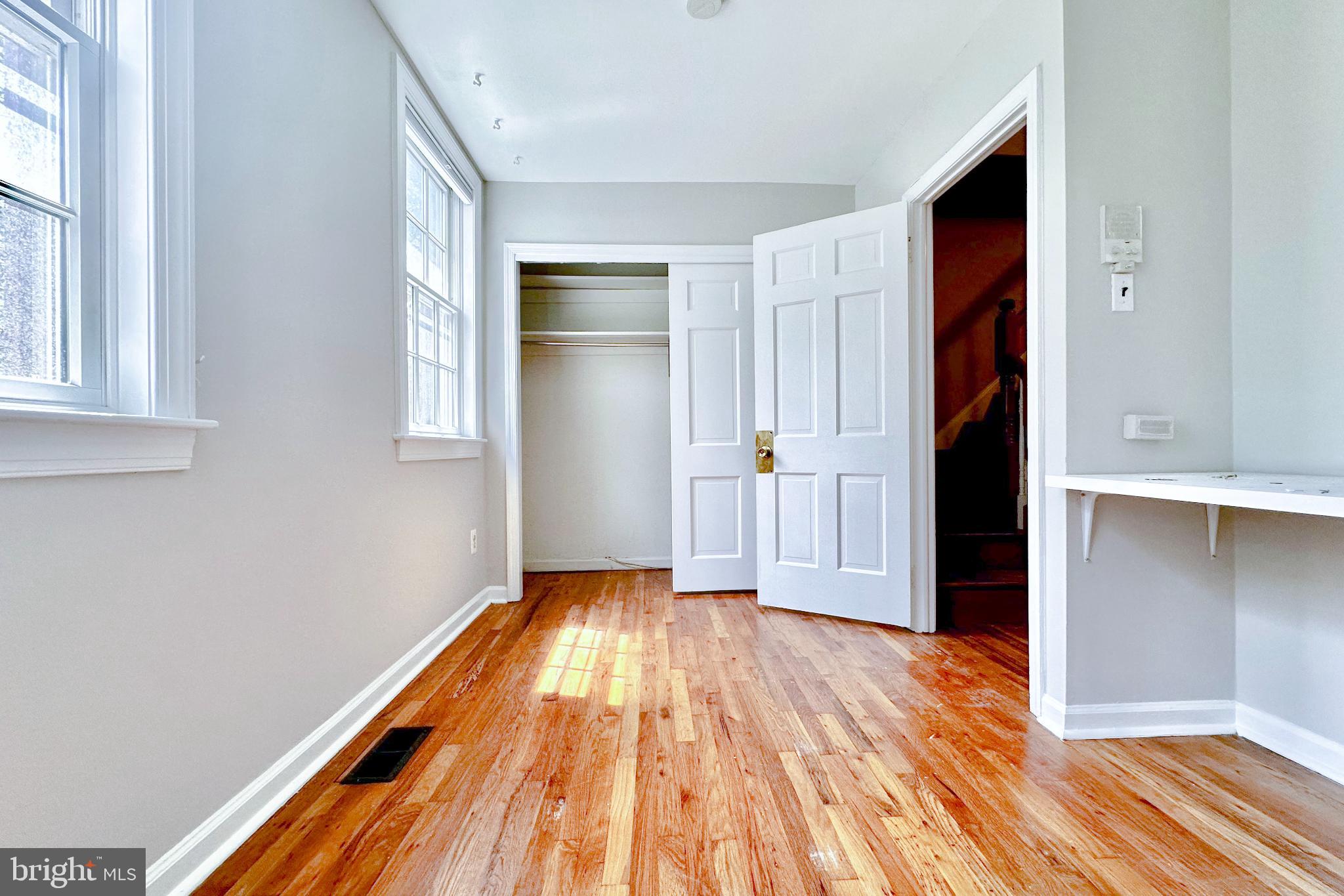 WASHINGTON SQ WEST - Residential Lease