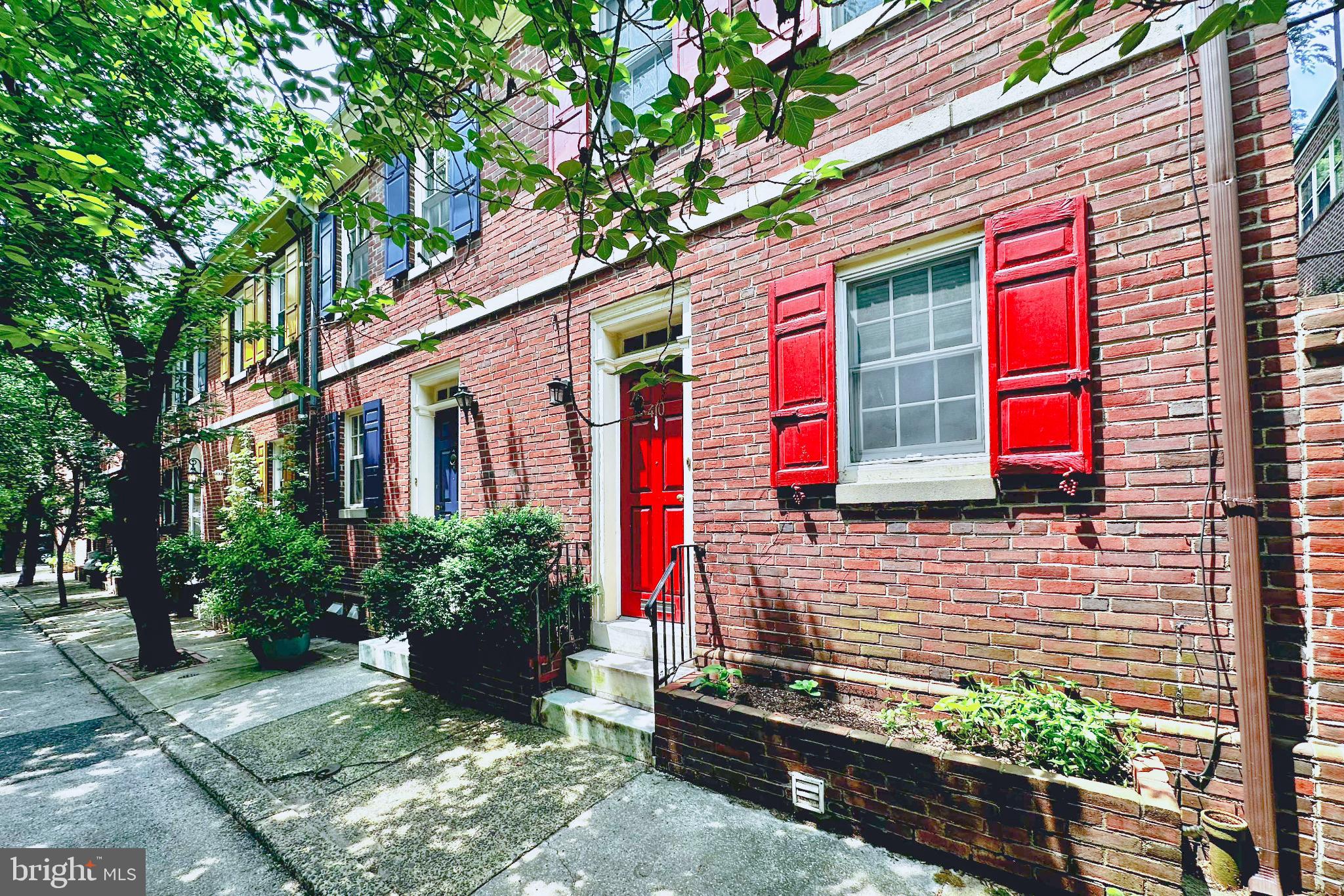 WASHINGTON SQ WEST - Residential Lease